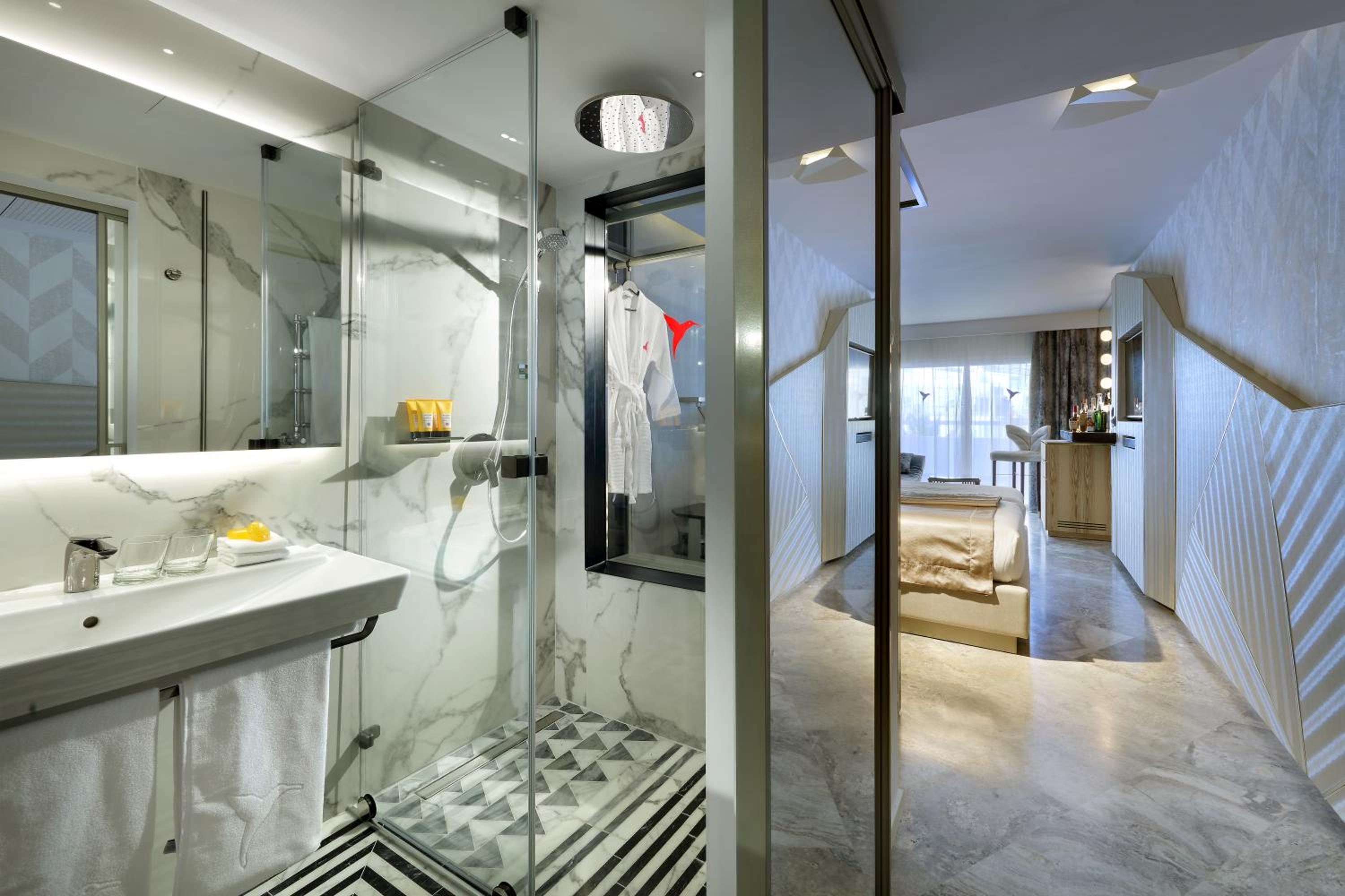 Habitación Doble o Gemela Superior – Fiesta Toda la Noche