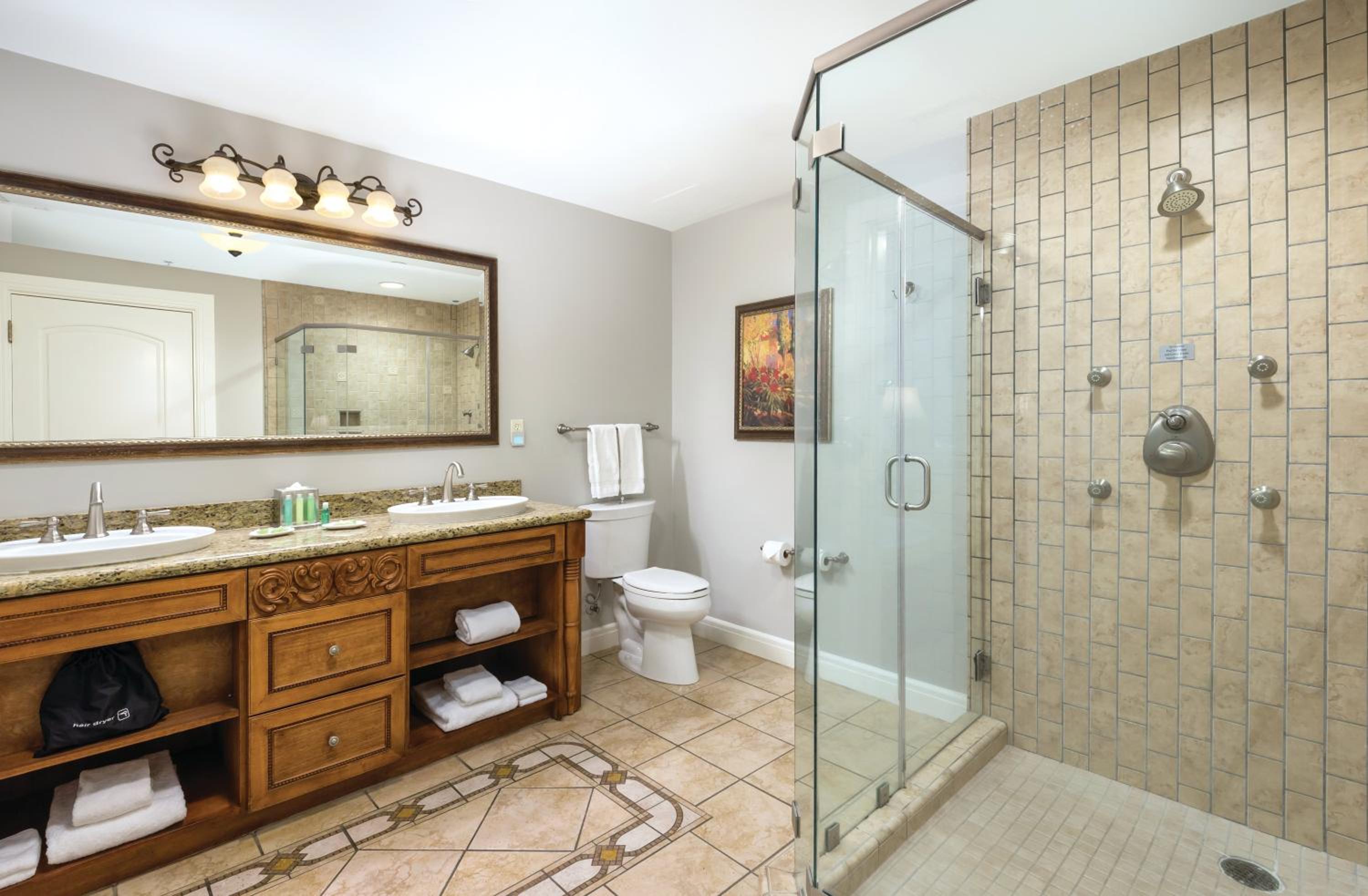 King Suite photo 3