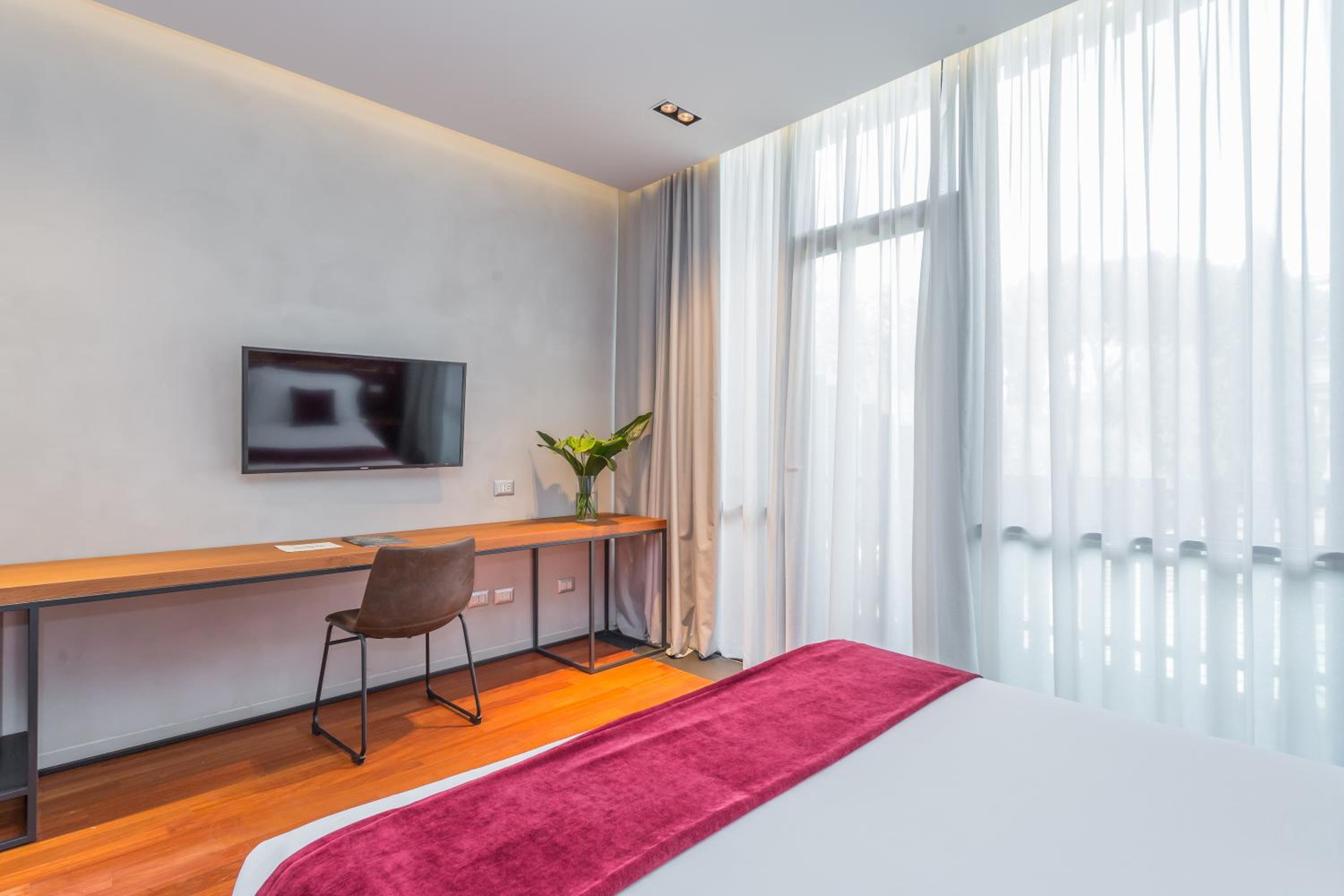 Superior Double or Twin Room photo 3