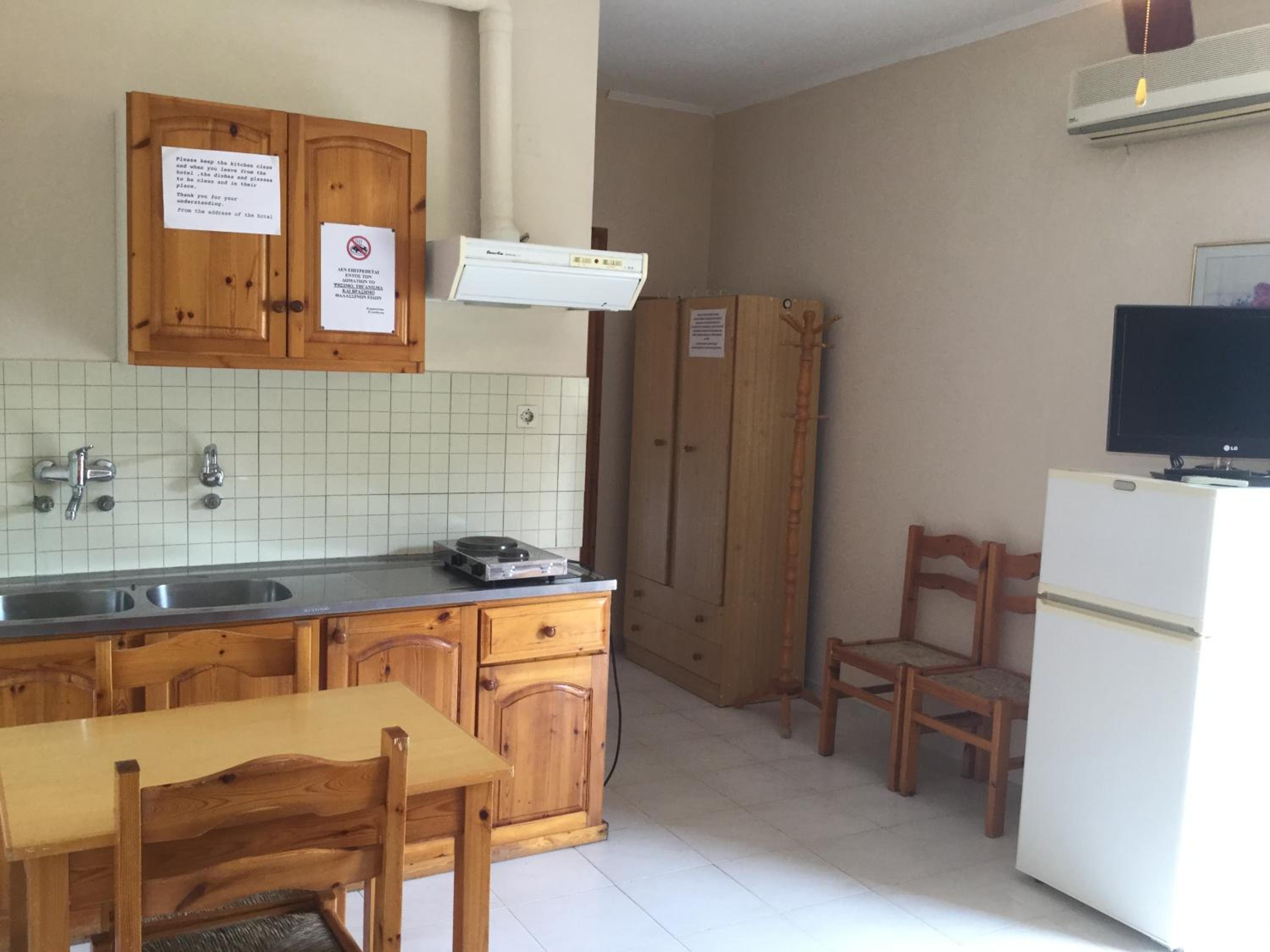 Apartment with Sea and Mountain View (4 Adults) - Photo 4