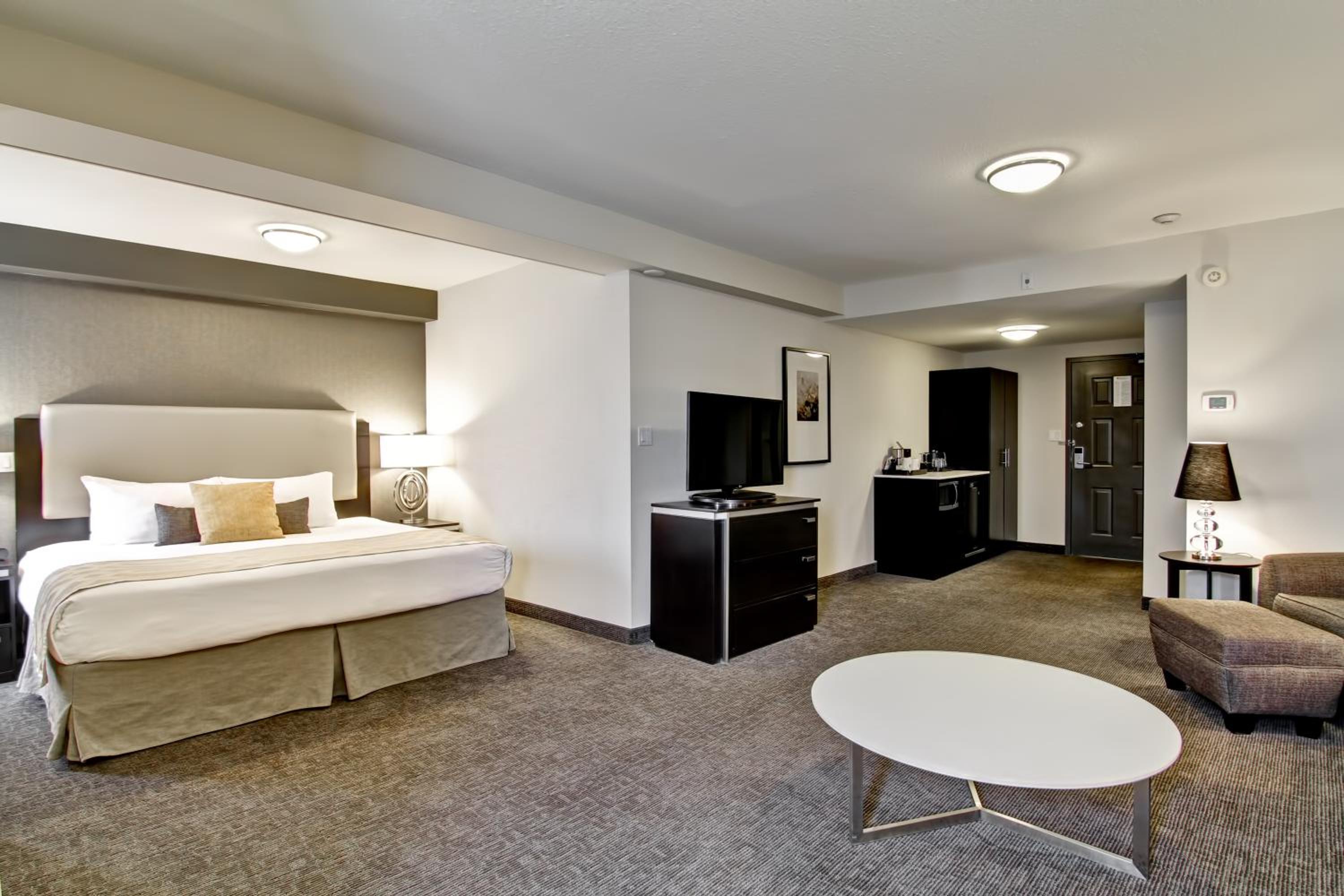 Coast Premium King Junior Suite - Photo 2