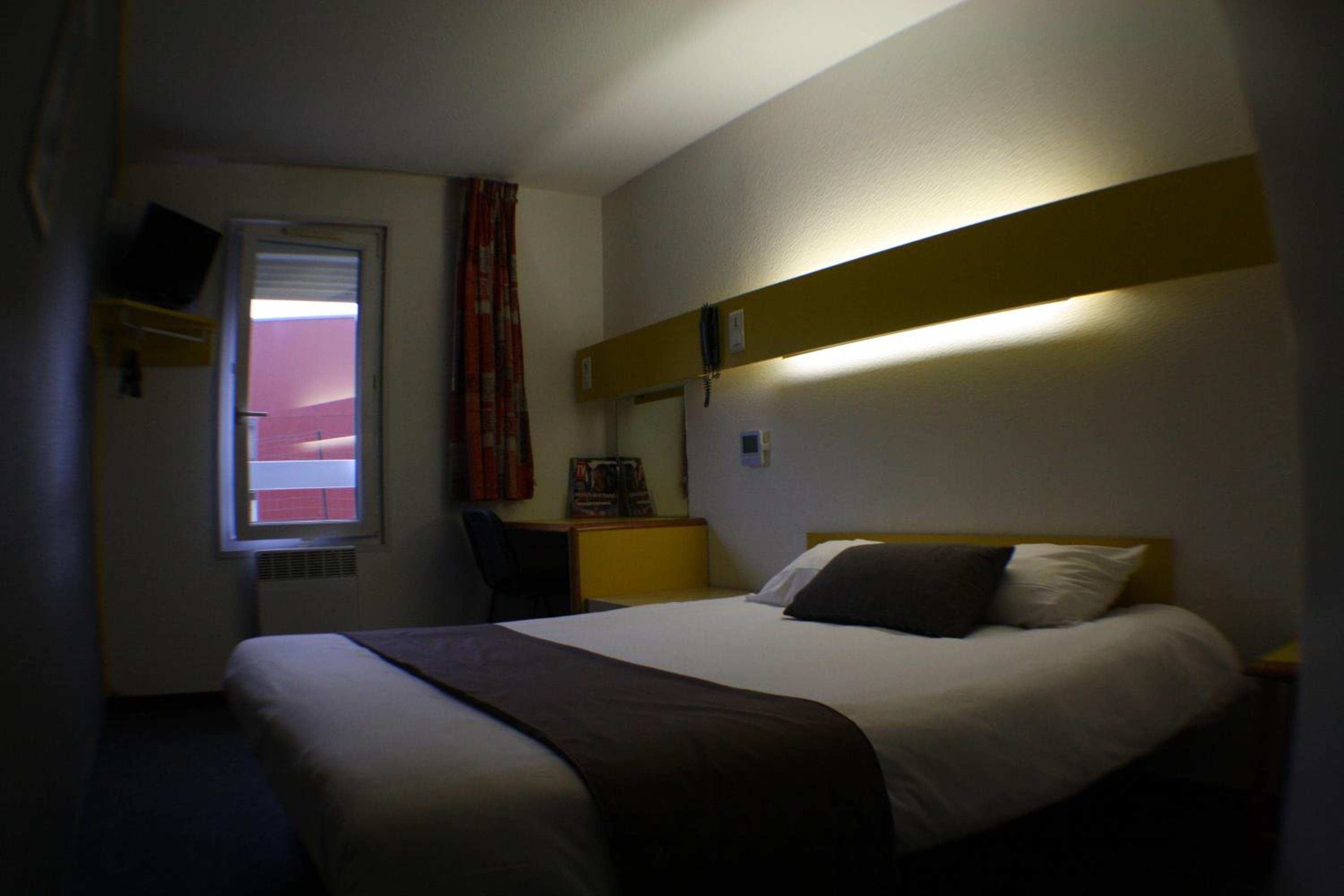Double Room - Photo 2
