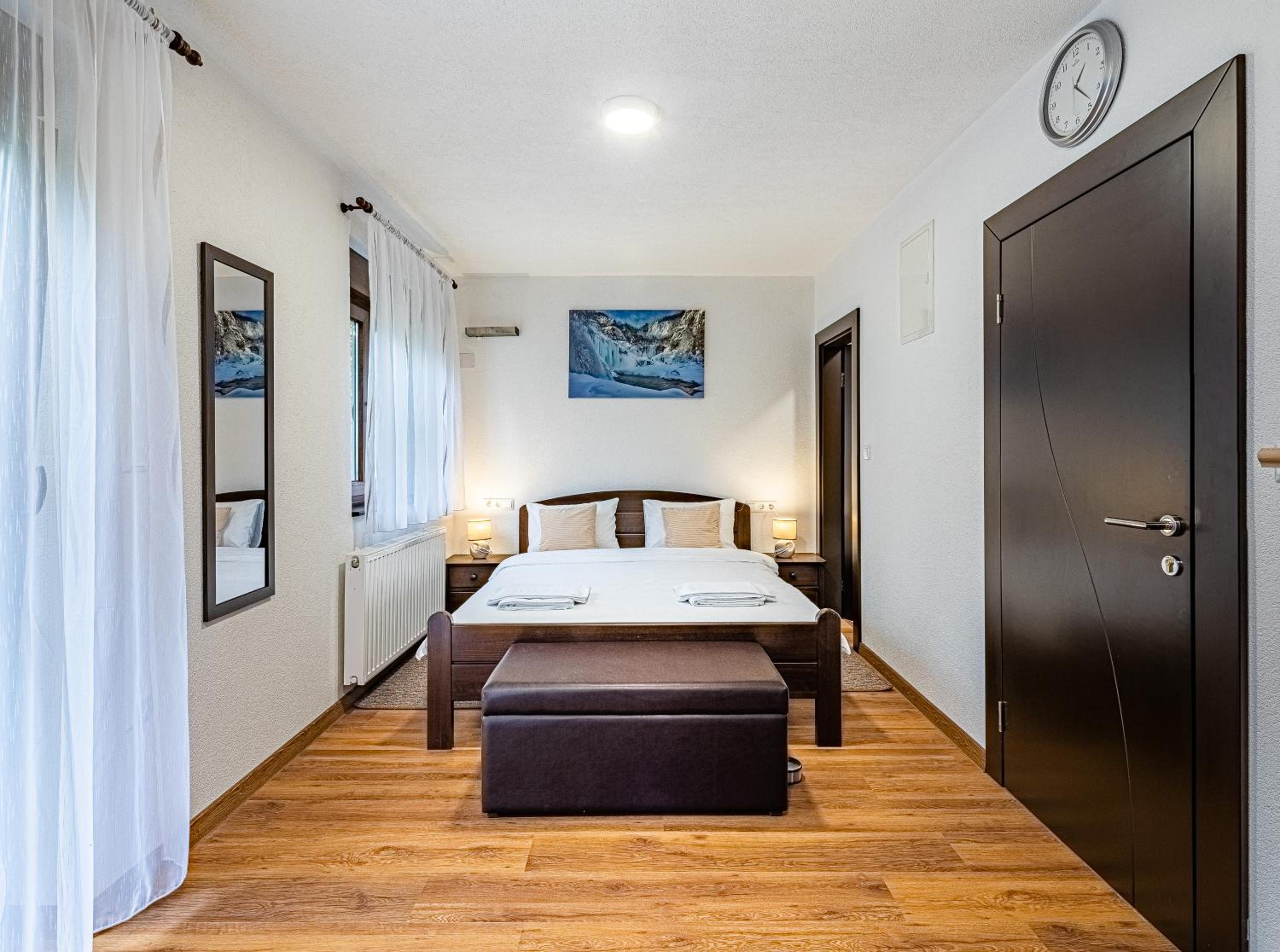 Studio Apartment photo 1