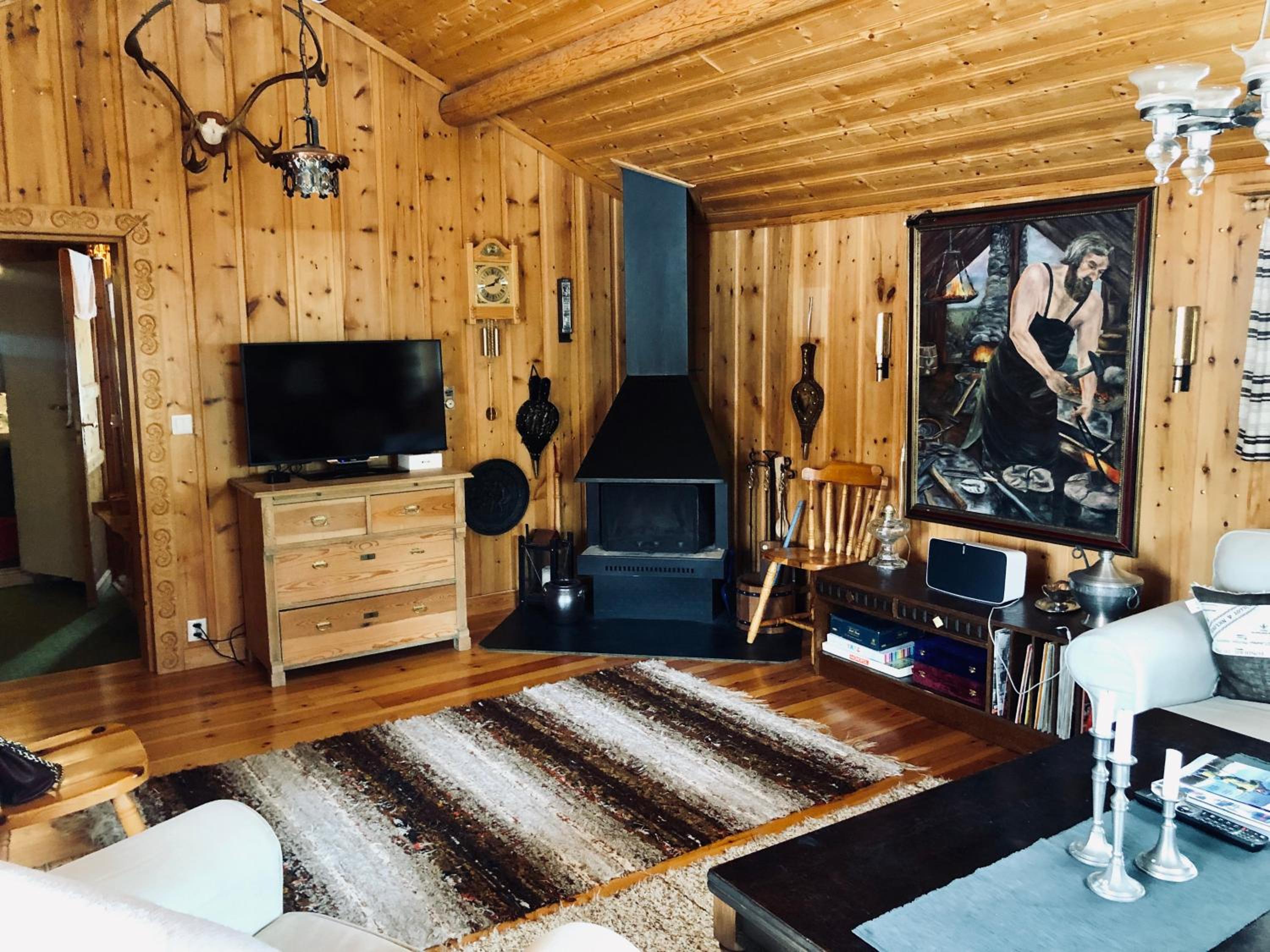 Two-Bedroom House - Photo 22