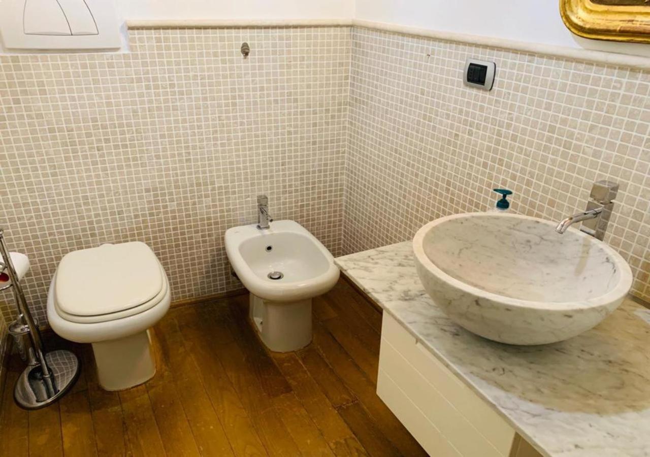 One-Bedroom Apartment - Photo 8