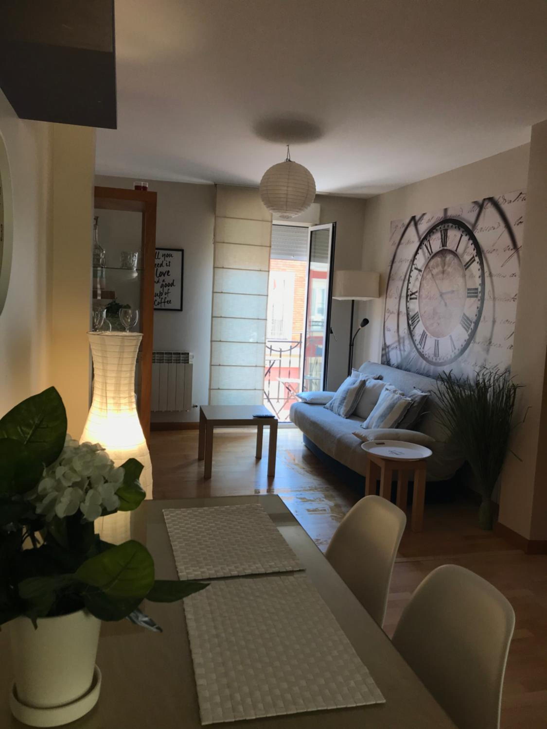 Apartment with Balcony - Photo 11