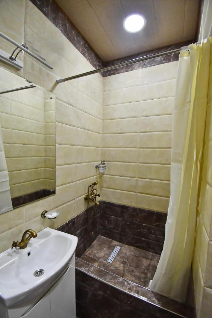 Double or Twin Room photo 3