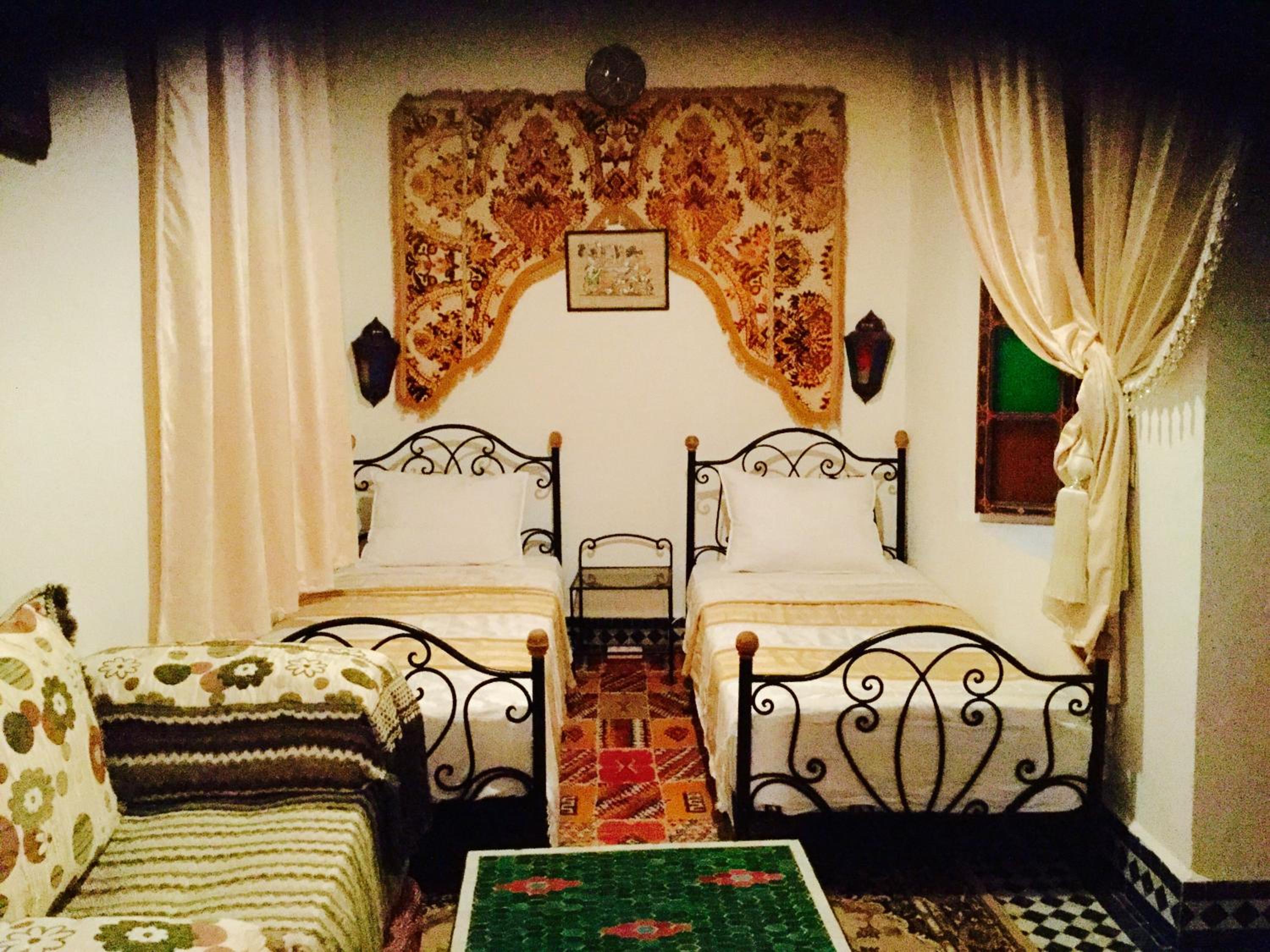 Deluxe Twin Room photo 3