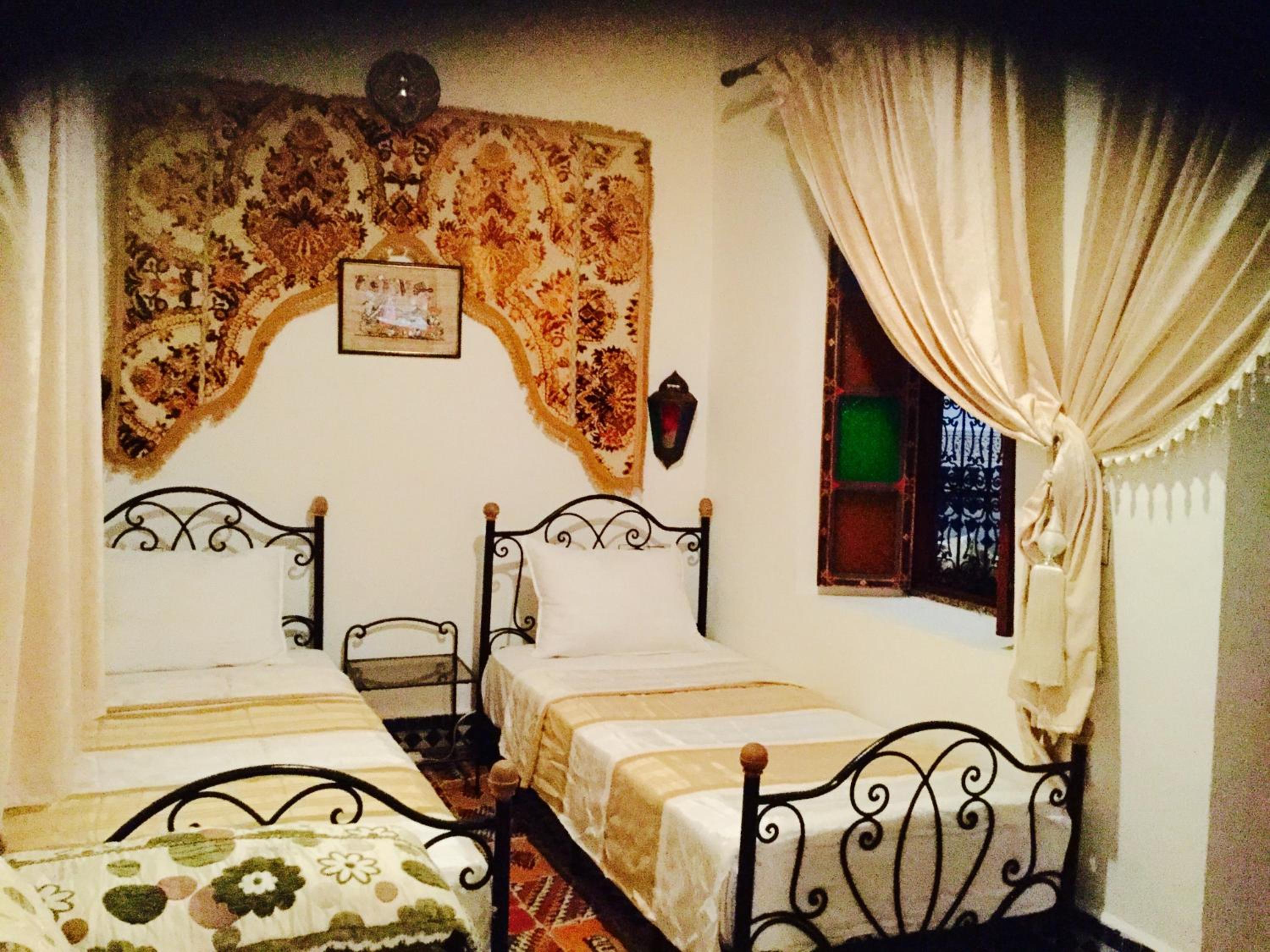 Deluxe Twin Room photo 2