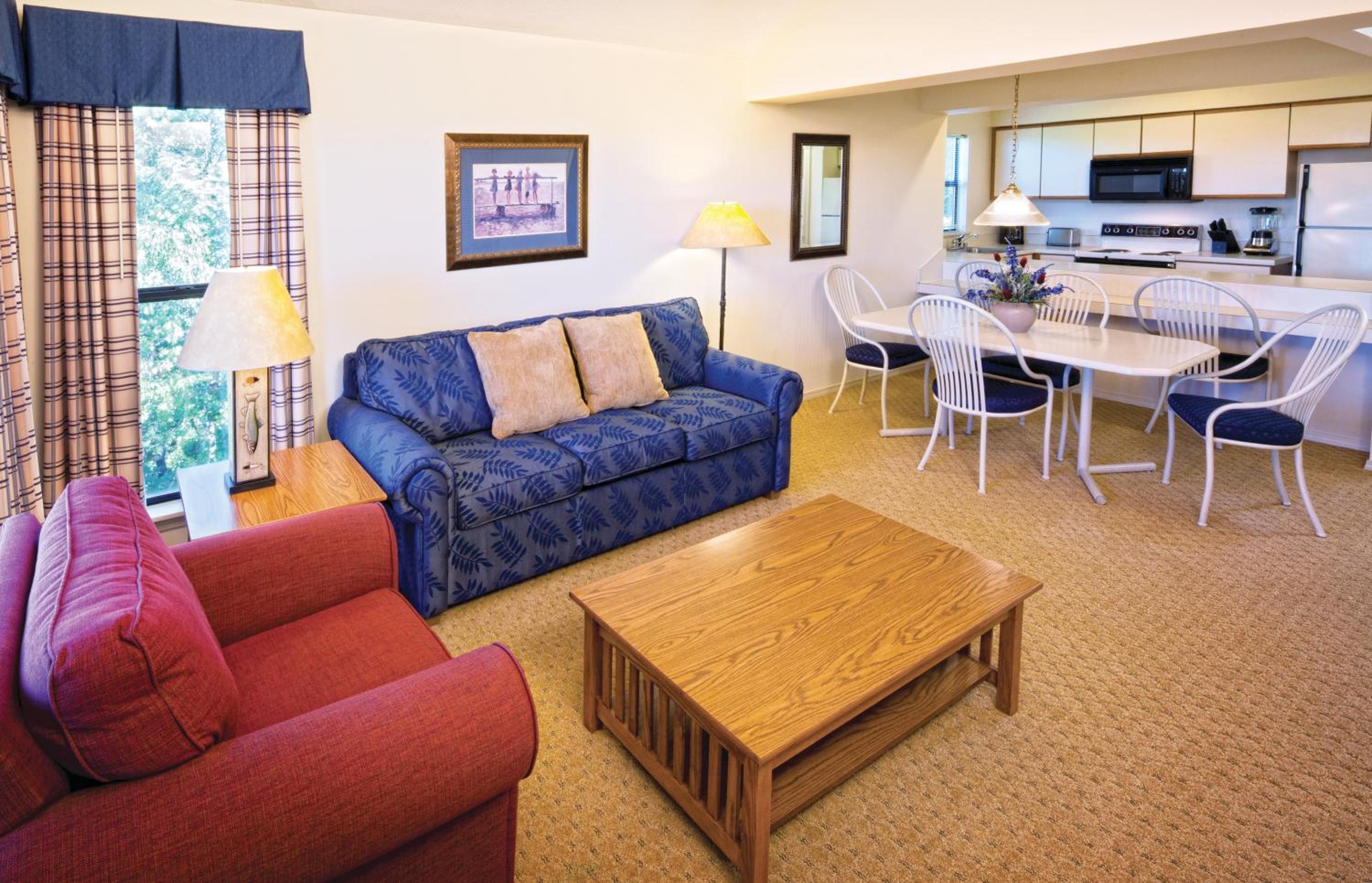 One-Bedroom Deluxe photo 3