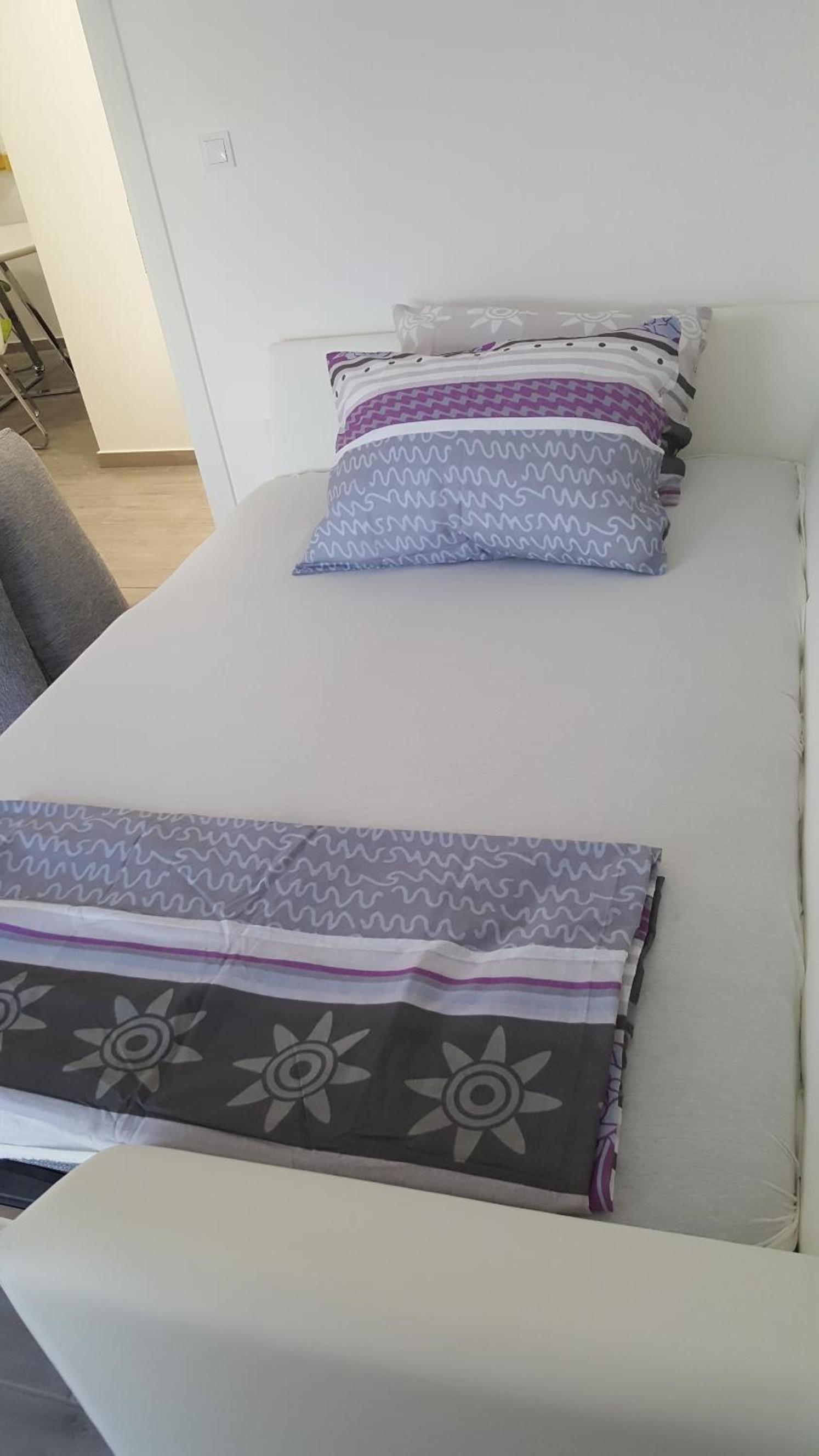 Studio Apartment photo 3