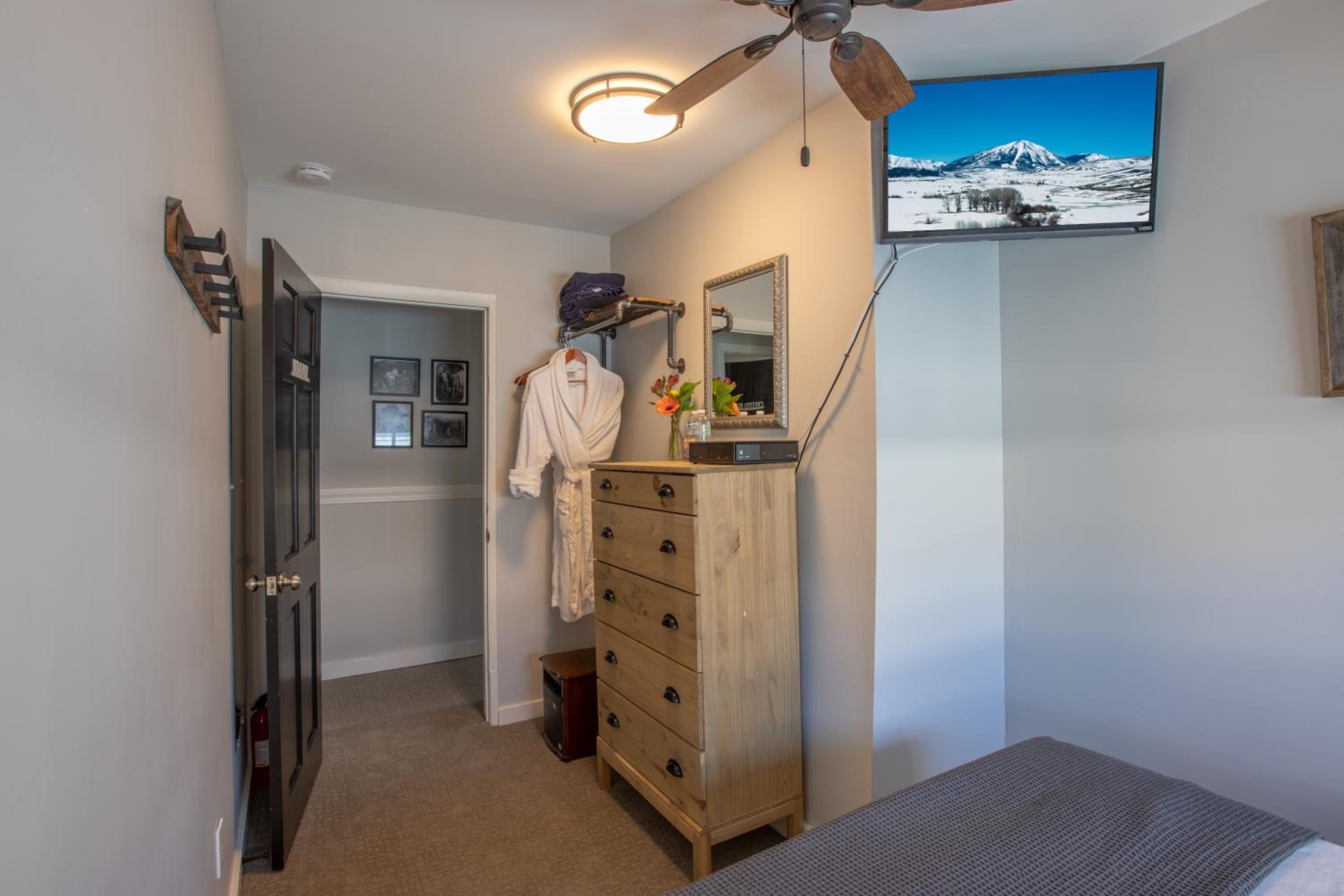 Small Double Room photo 2