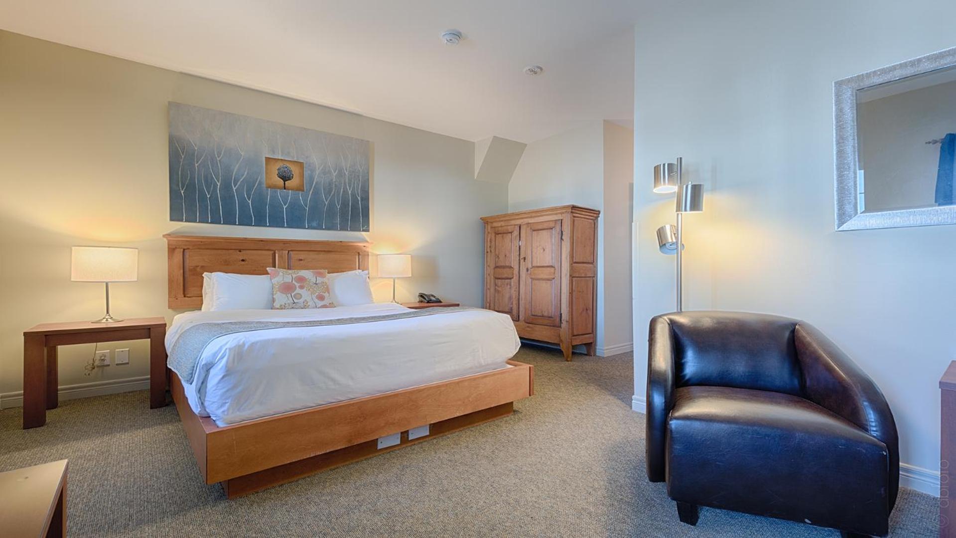 Classic Queen Room