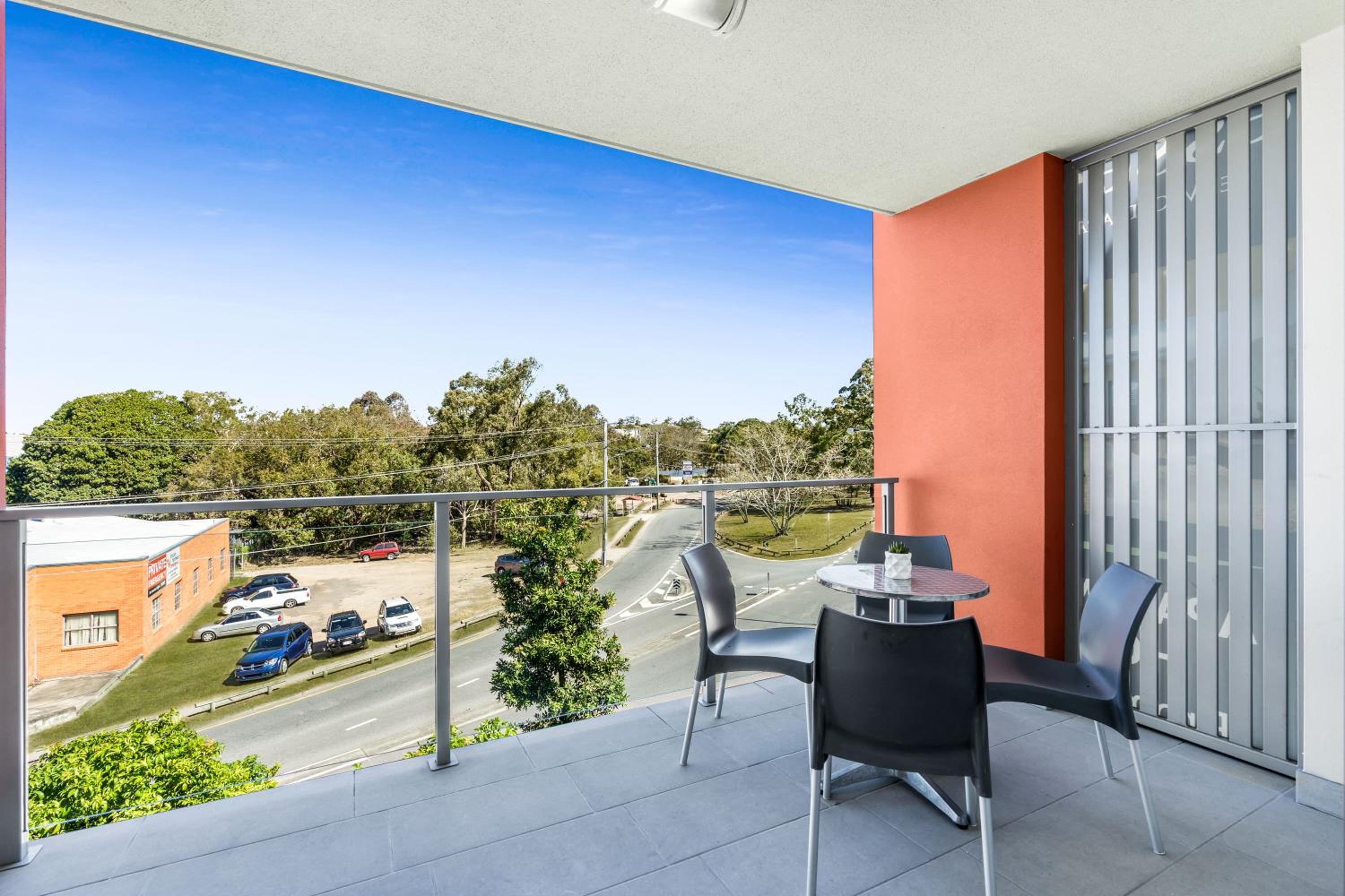 One-Bedroom Apartment - Queen - Photo 7