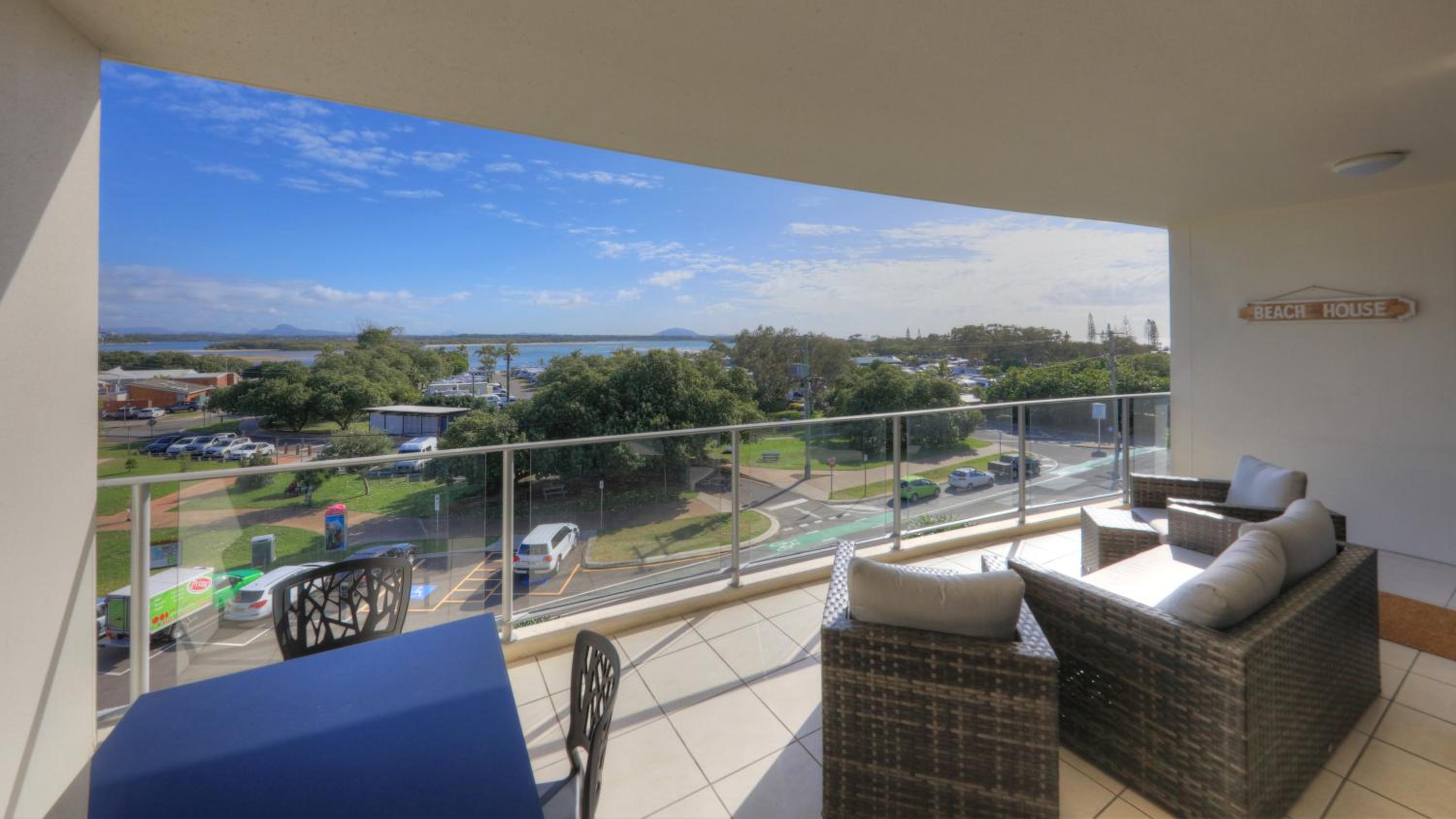  One Bedroom Apartment with Water Views photo 3