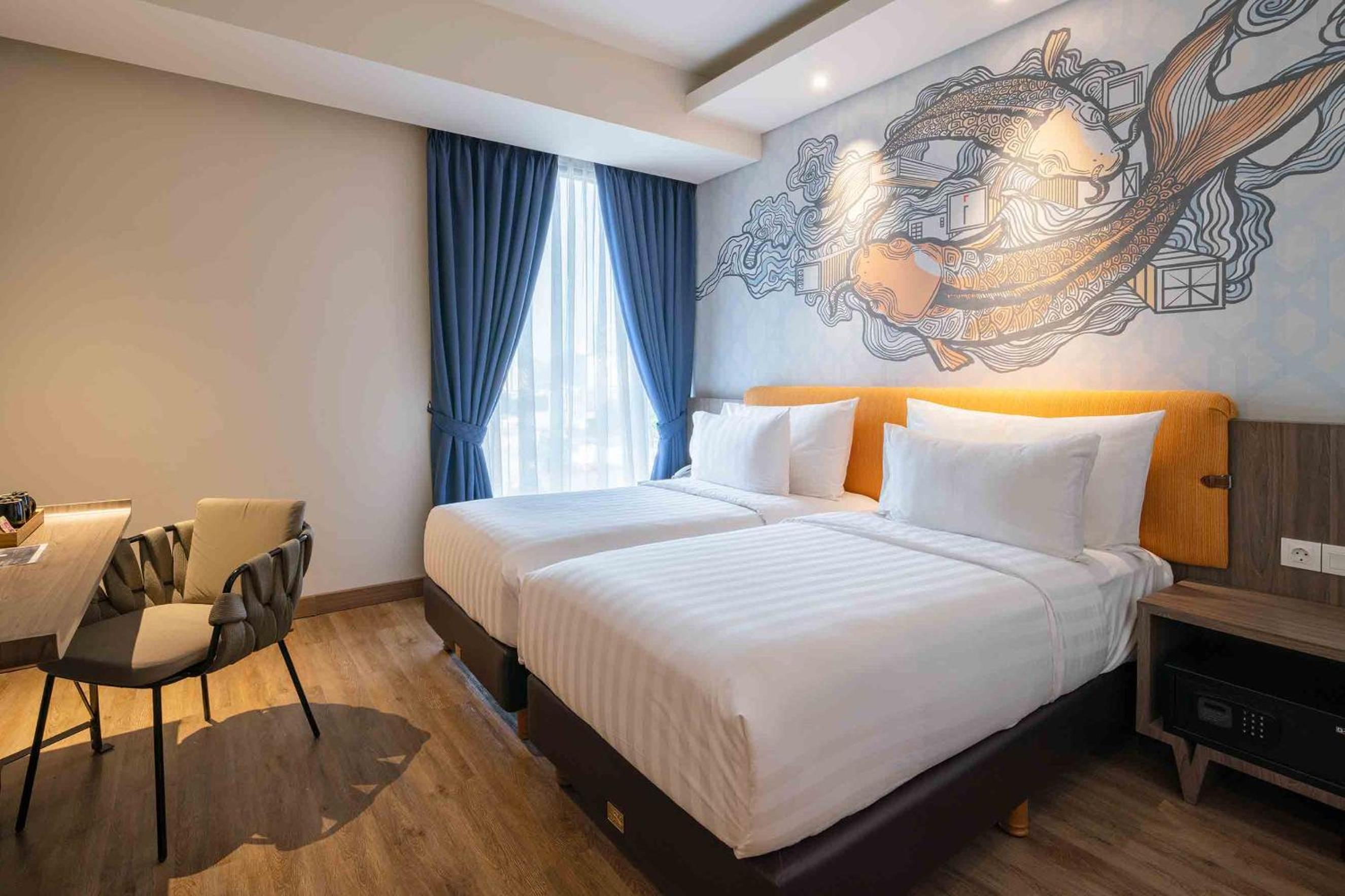 Deluxe Double or Twin Room - Photo 6