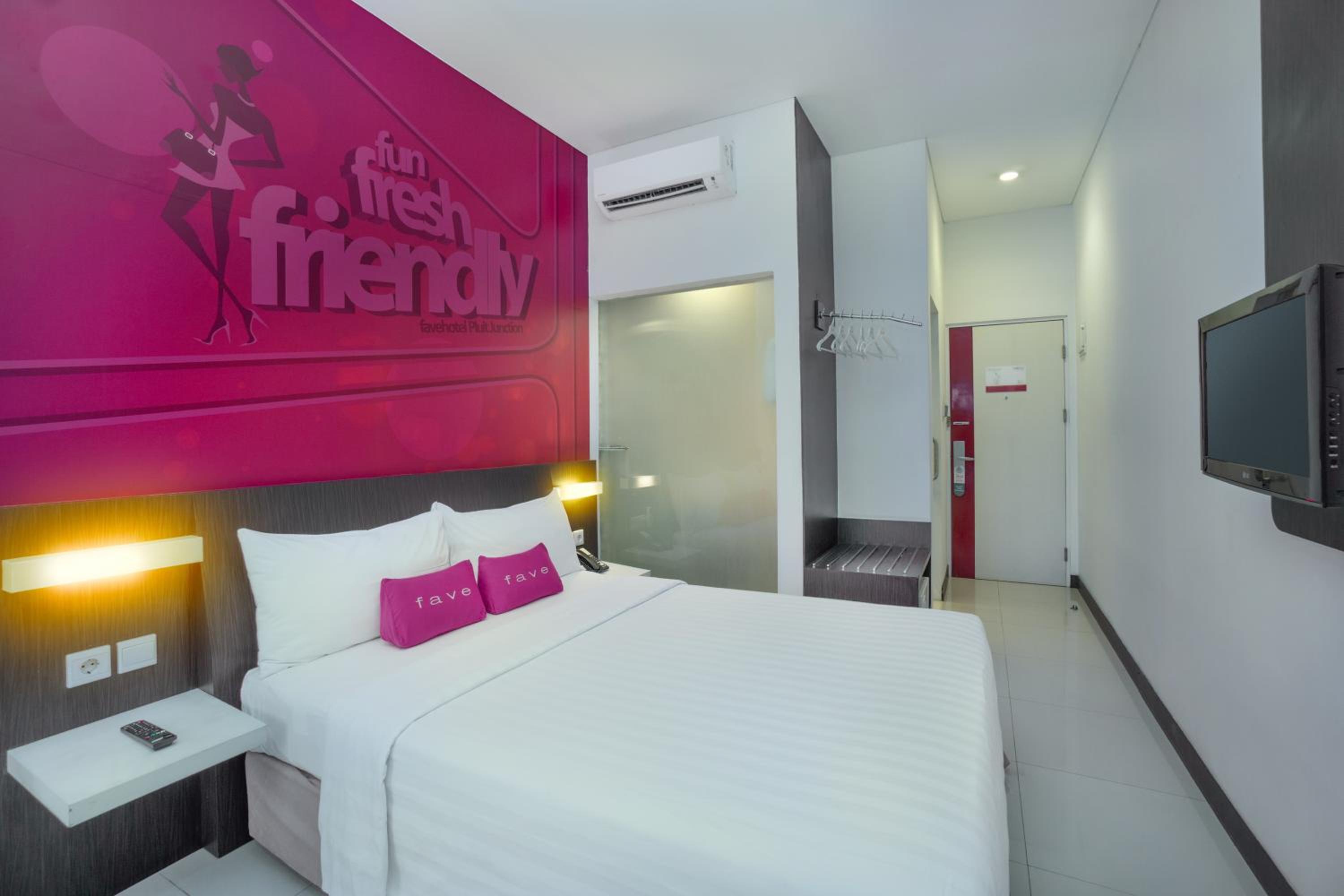 Superior Double or Twin Room photo 3