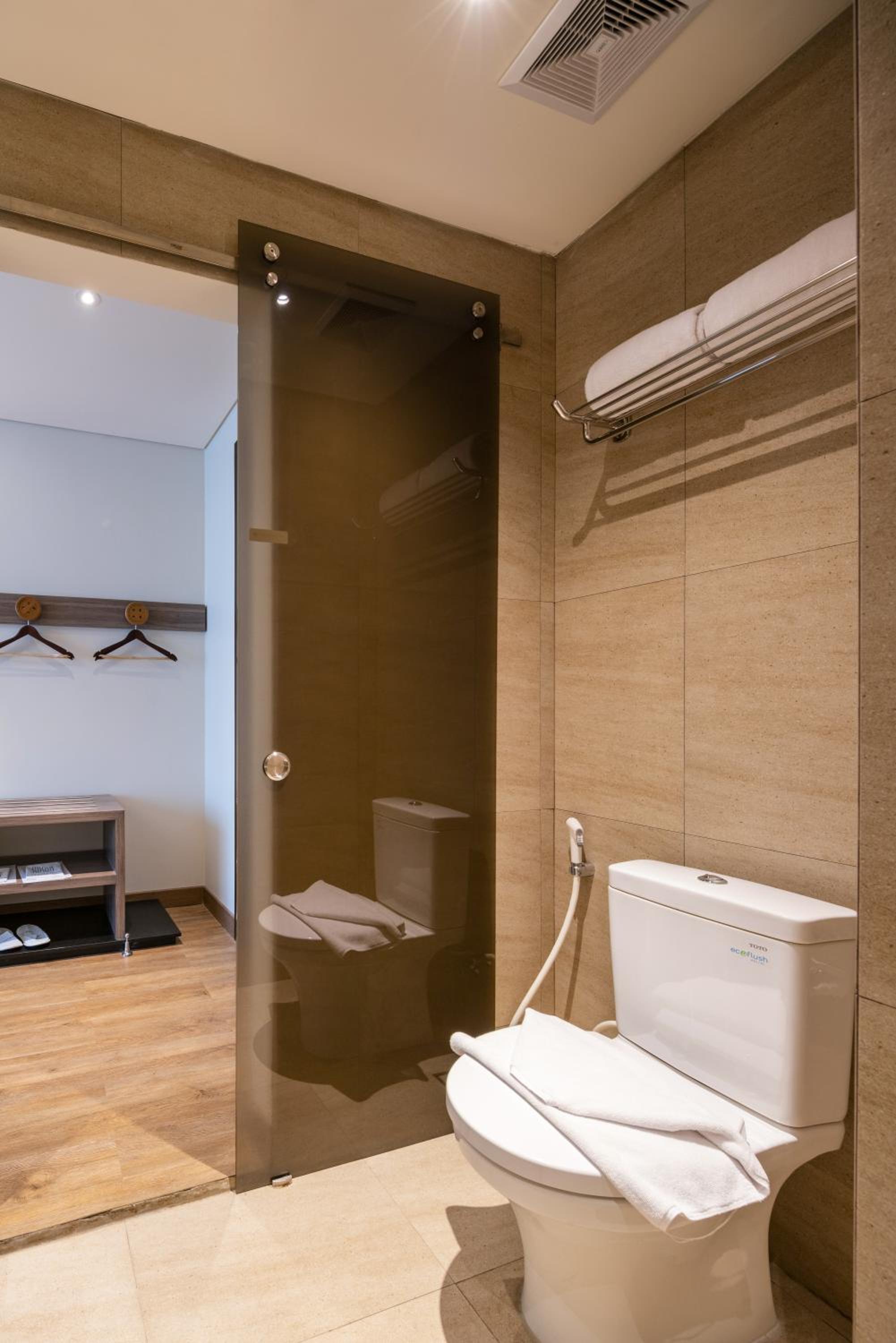 Deluxe Double or Twin Room - Photo 4