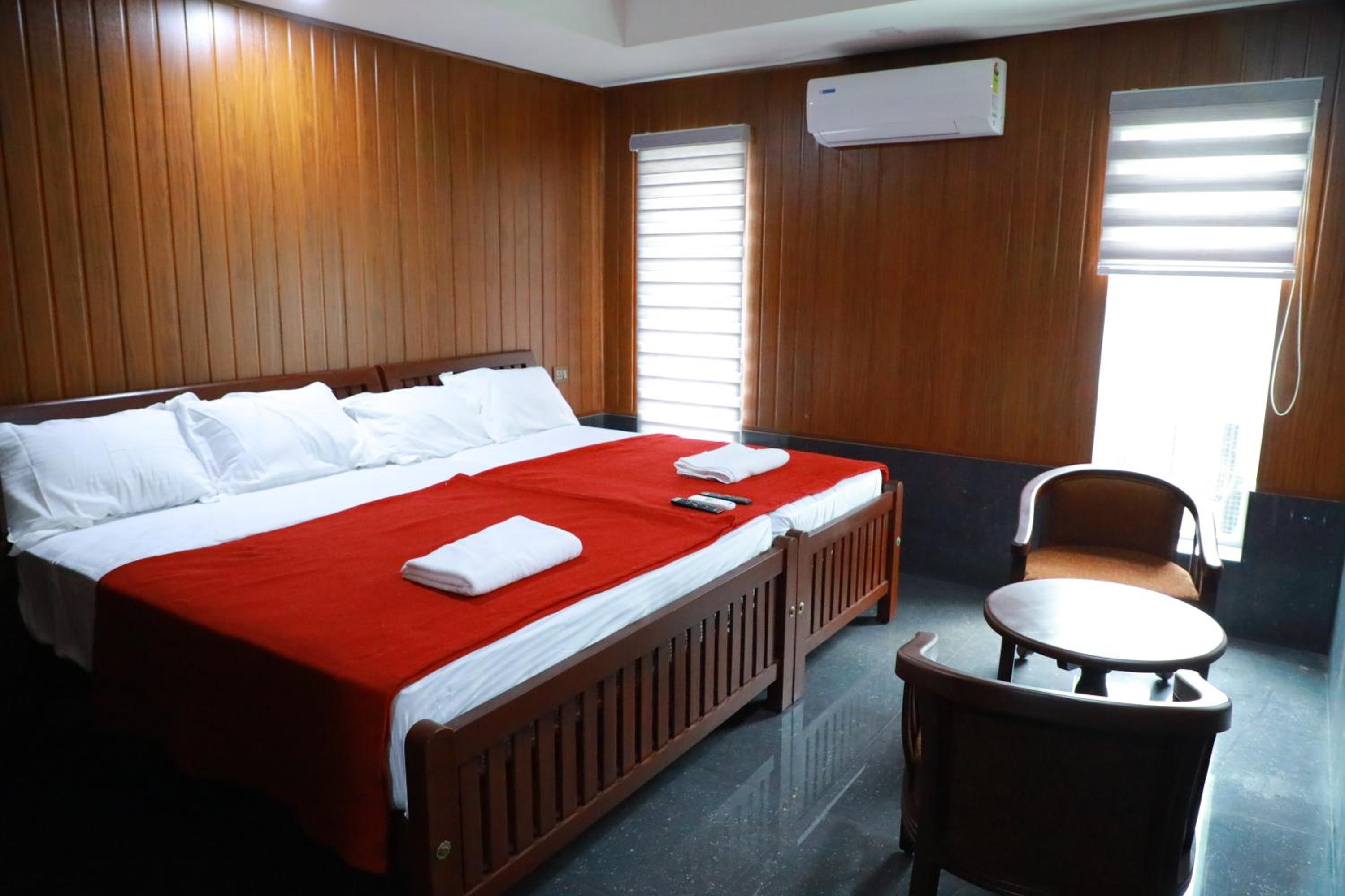 Deluxe Triple Room photo 1