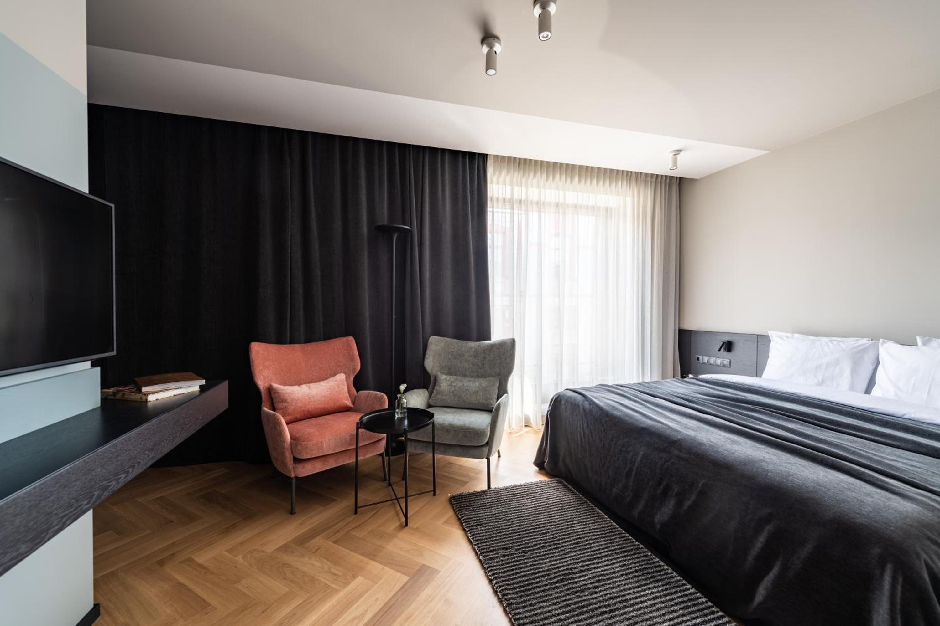 Standard King Room - Photo 1