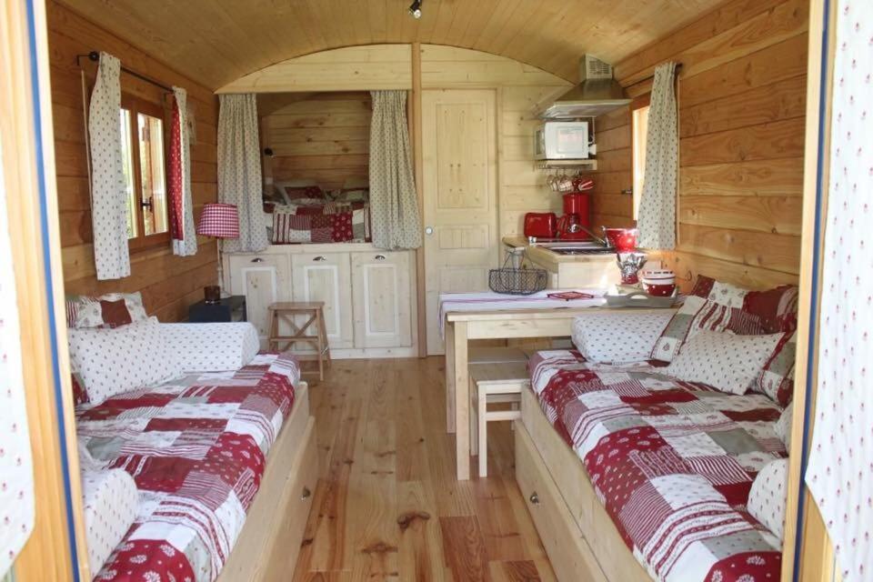 Quadruple Room with Bathroom photo 1