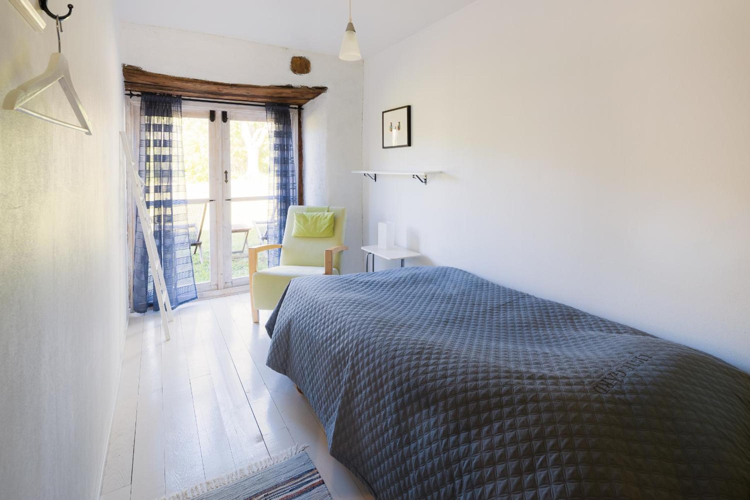 Single Room photo 3