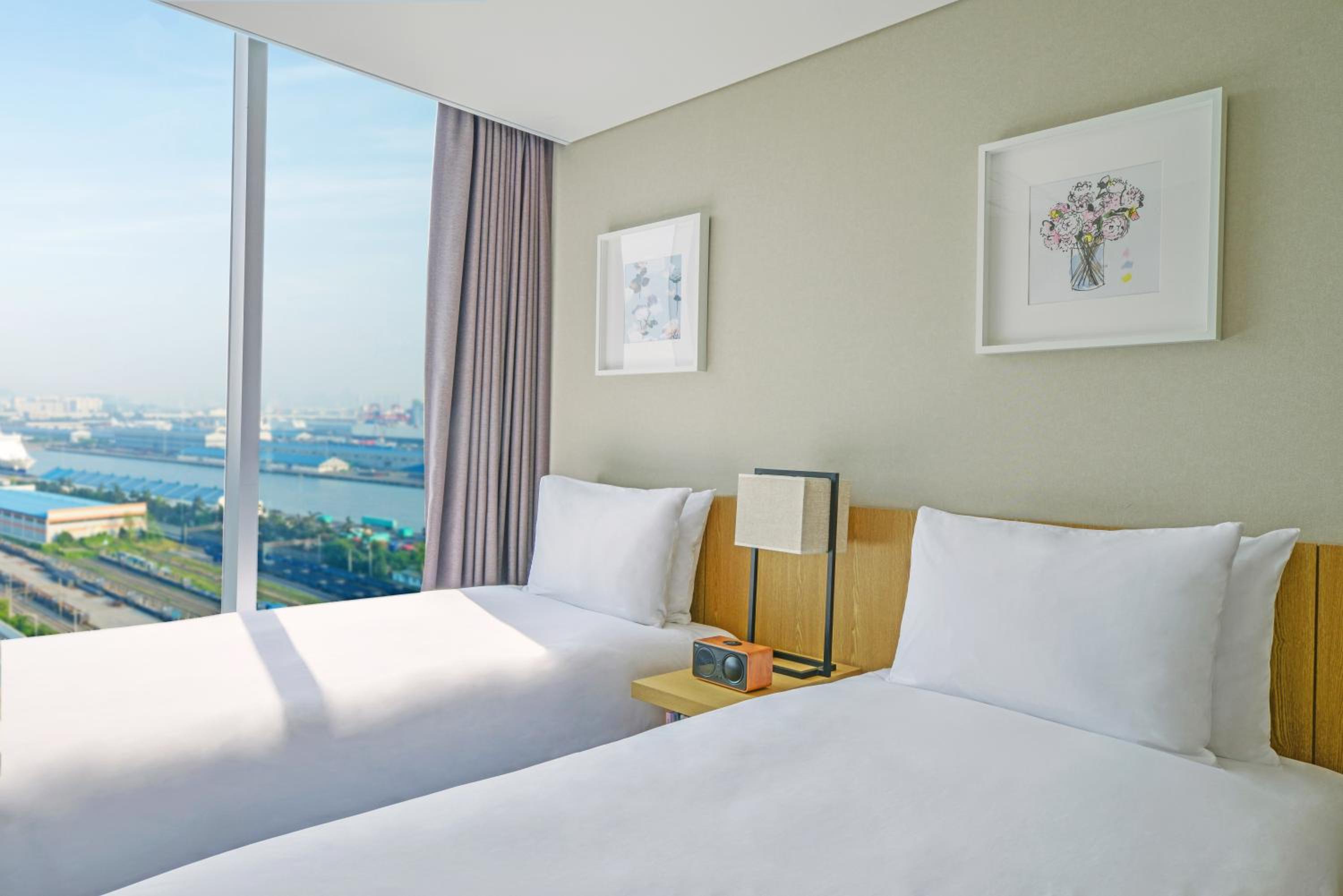 Triple Room - City View