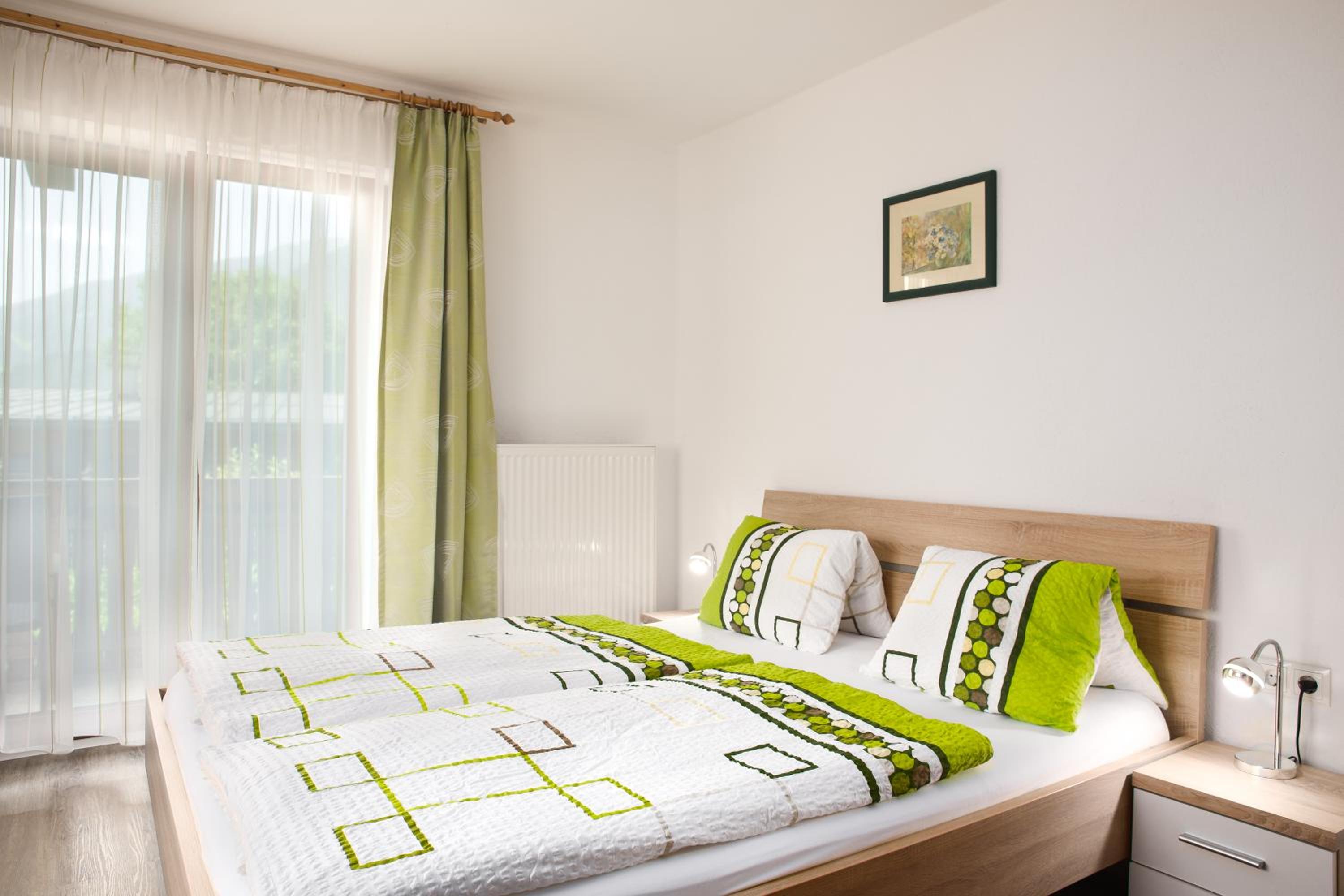 Two-Bedroom Apartment with Balcony photo 3