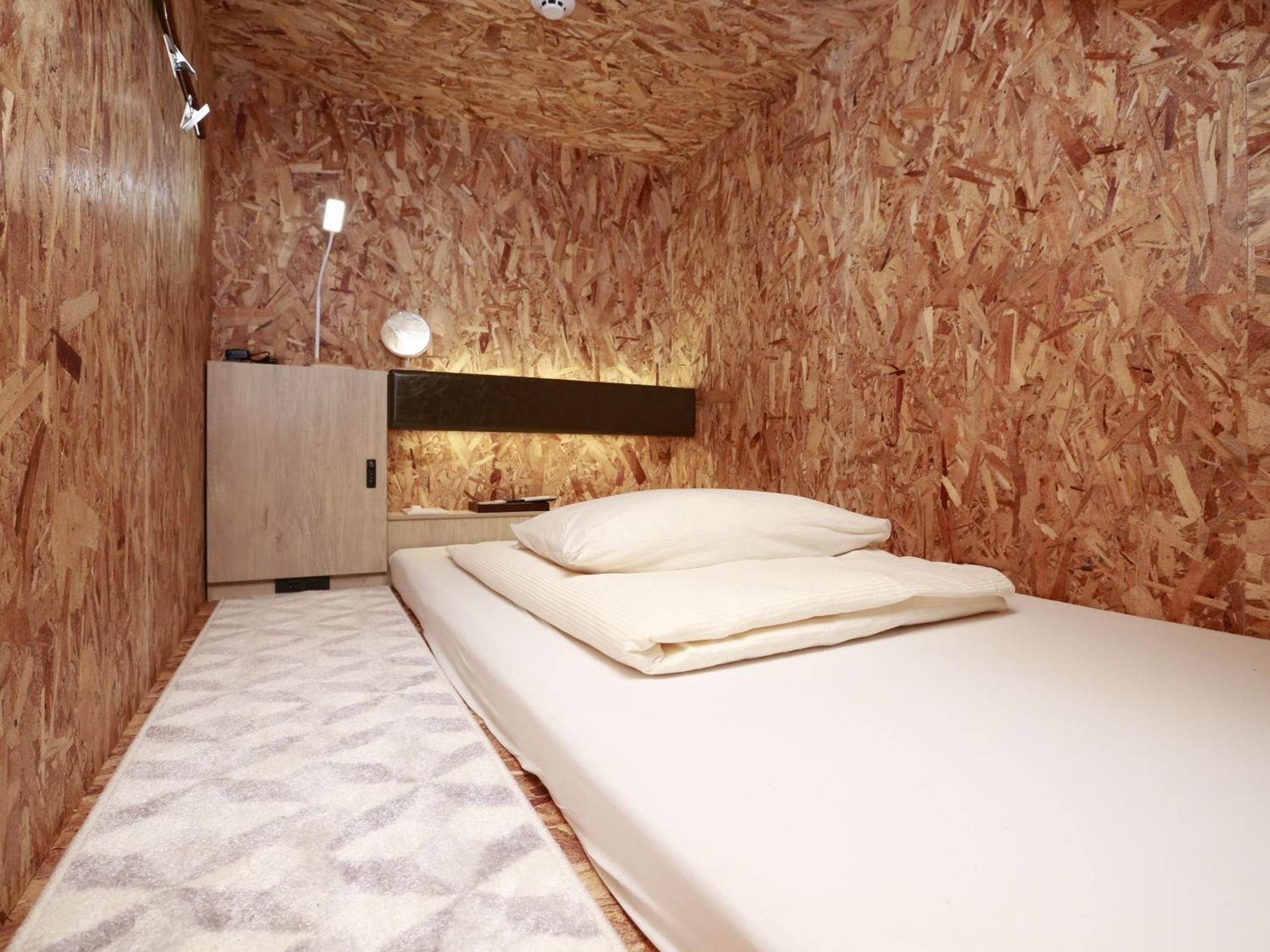 Standard Capsule Room for Female - Upper Floor