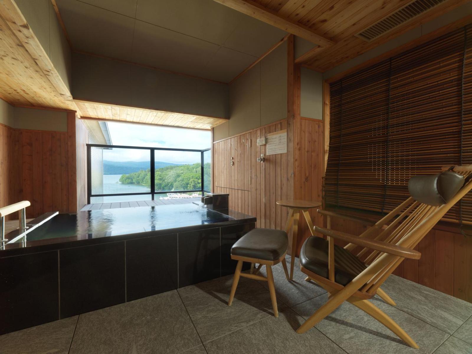 Superior Suite with Open-Air Bath and Forest View - Traditional Japanese Style Kaiseki Dinner + Japanese Style Breakfast Included photo 3