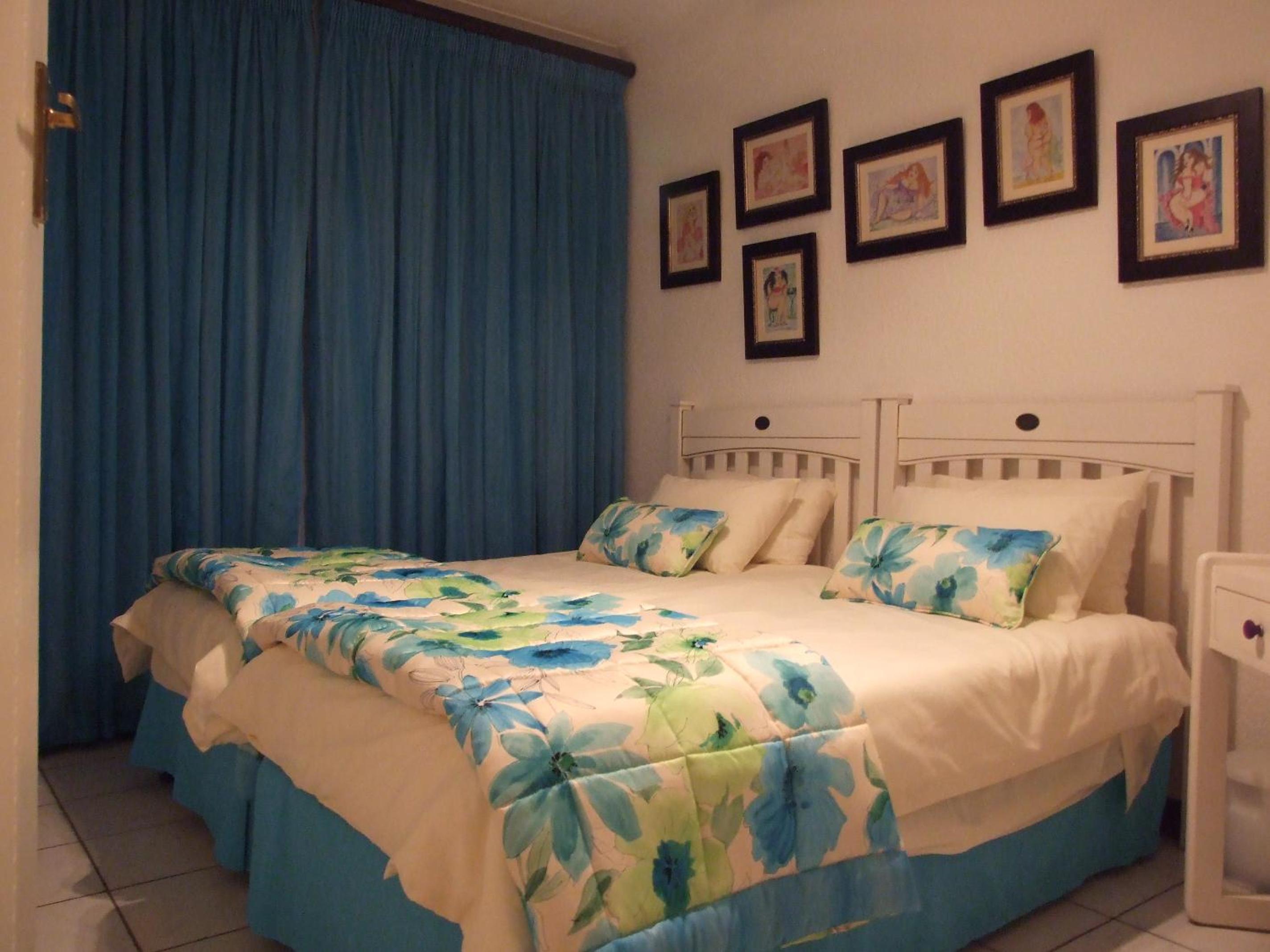 Apartment with Sea View photo 2