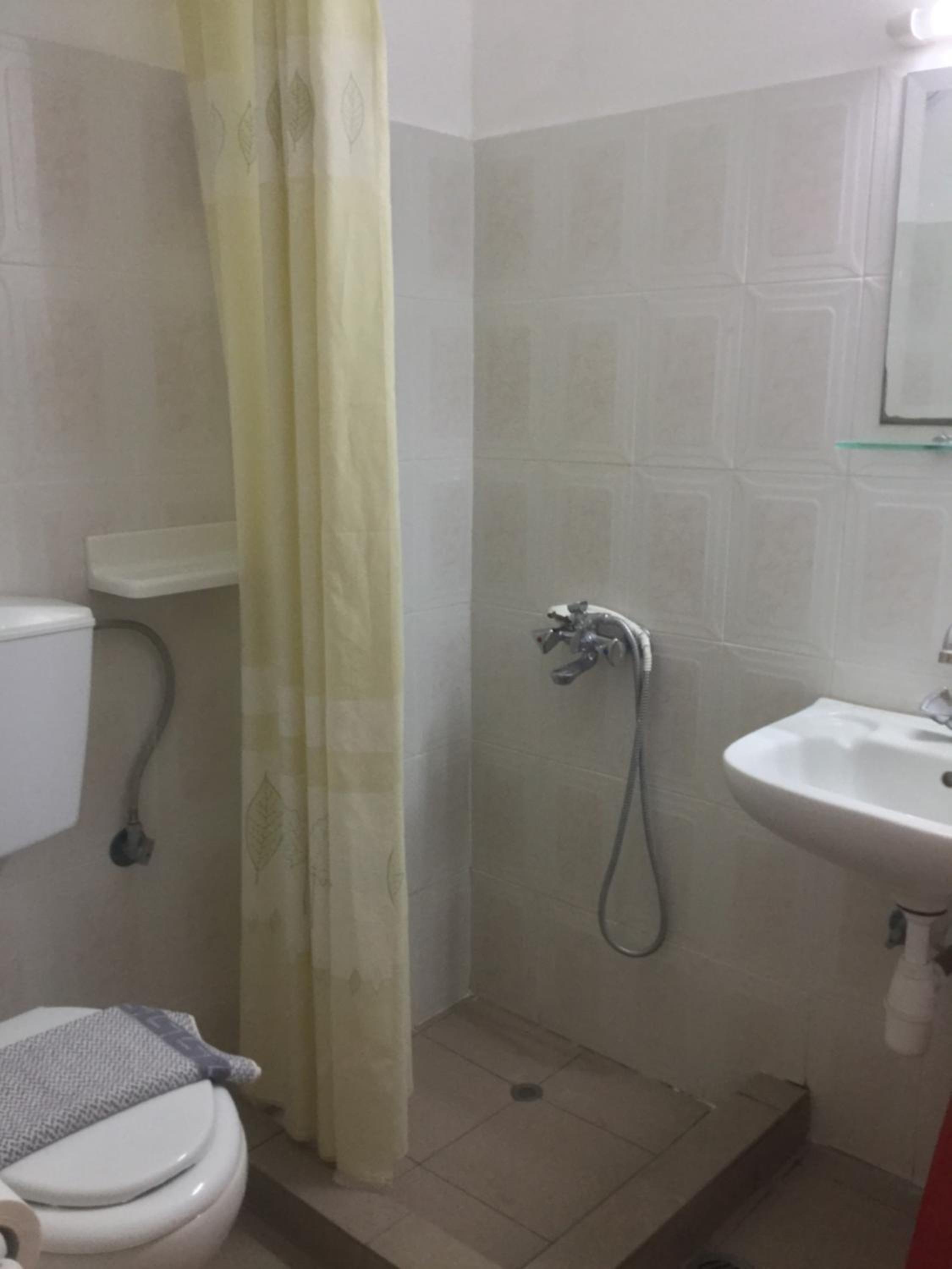 Apartment with Mountain View (3 Adults) - Photo 1