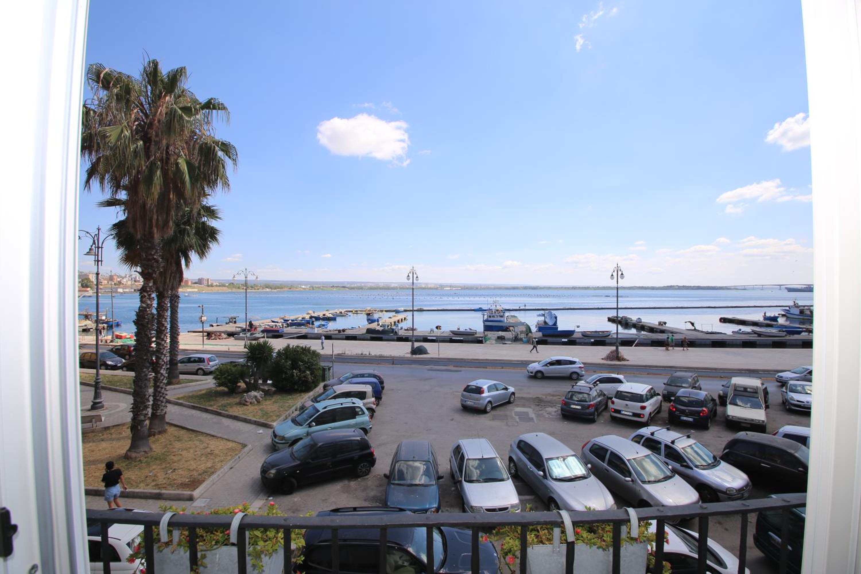 Junior Suite with Sea View - Photo 8