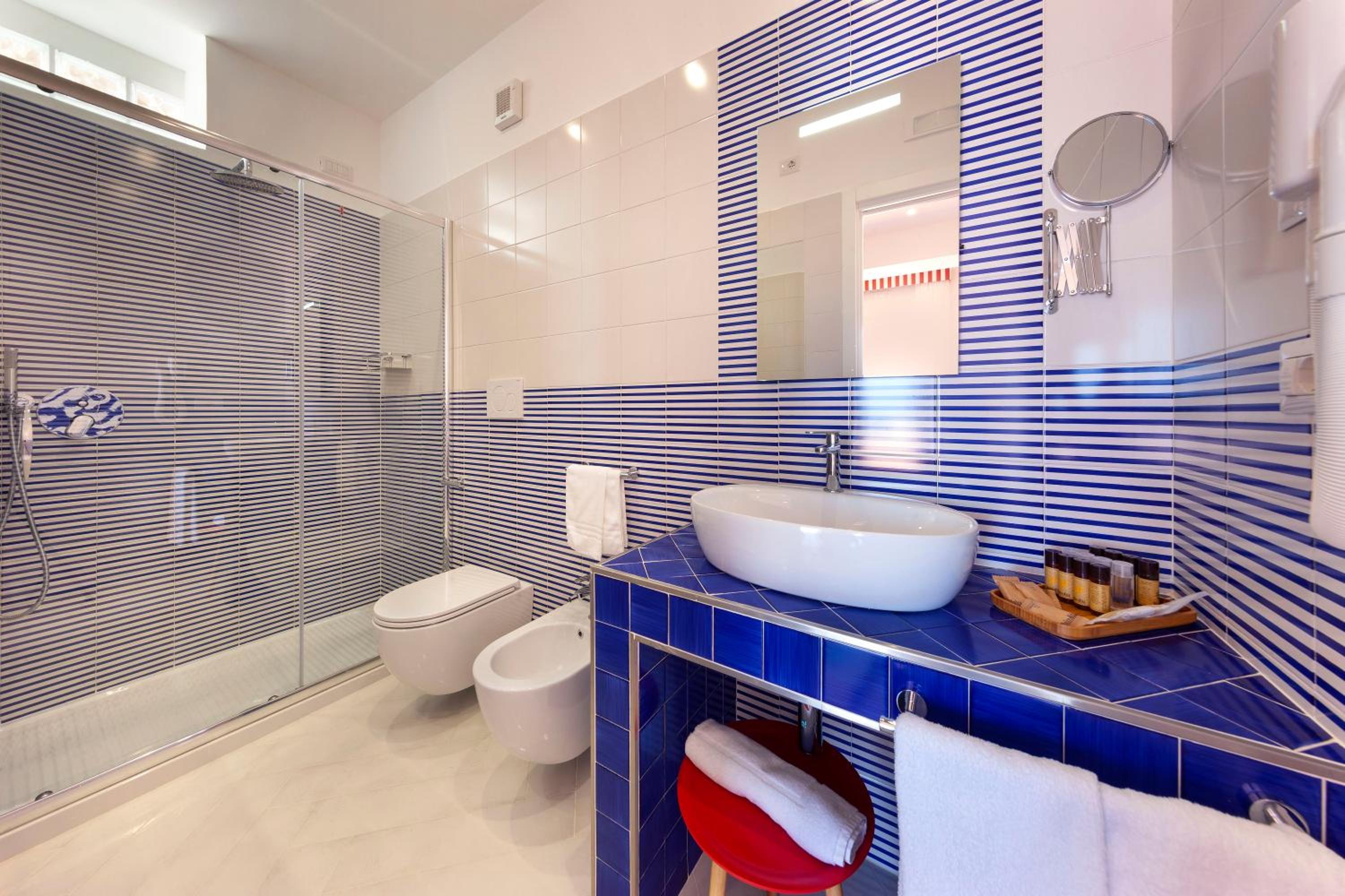 Superior Double or Twin Room with Terrace - Photo 5
