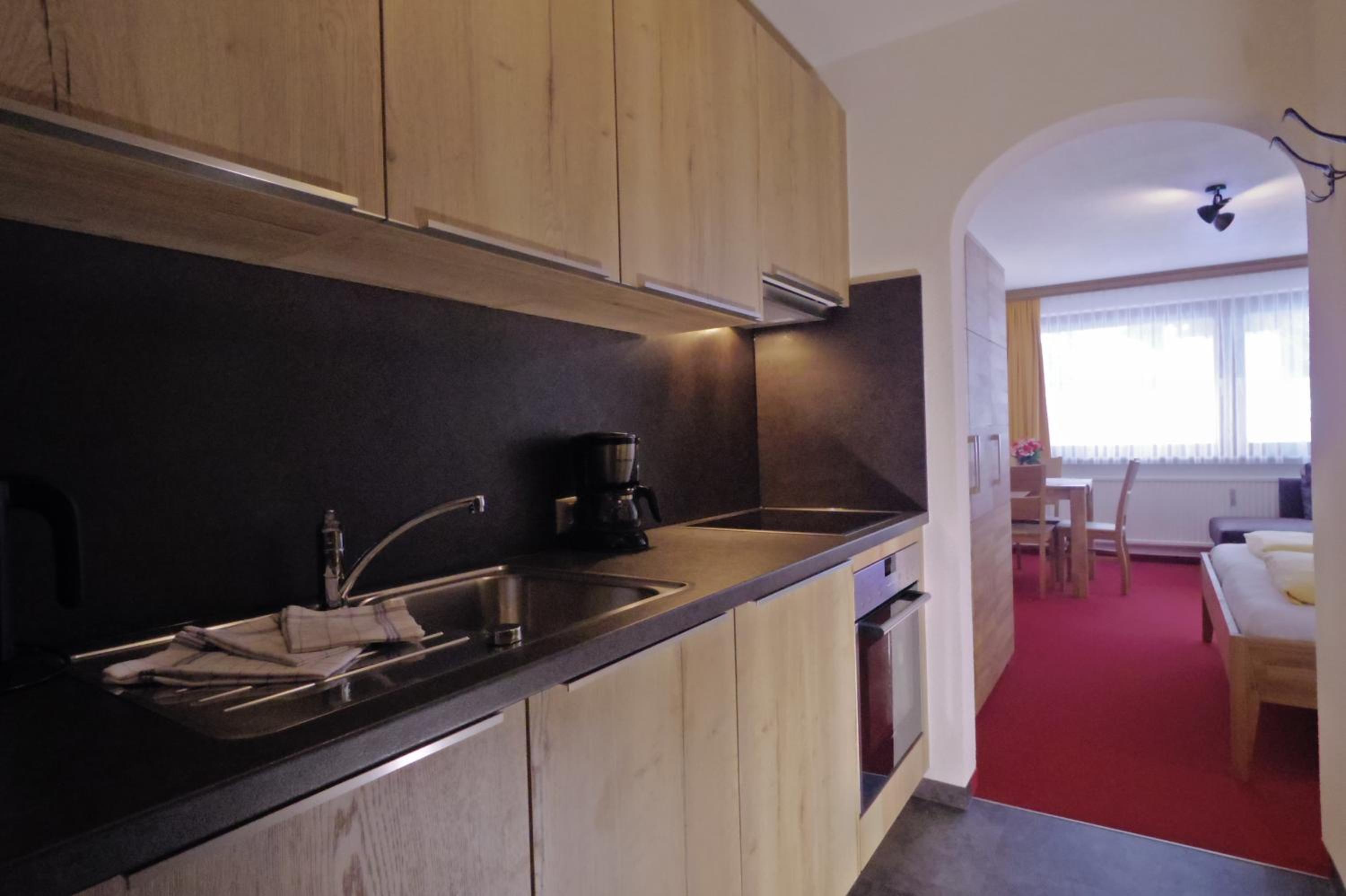 Studio Apartment photo 3