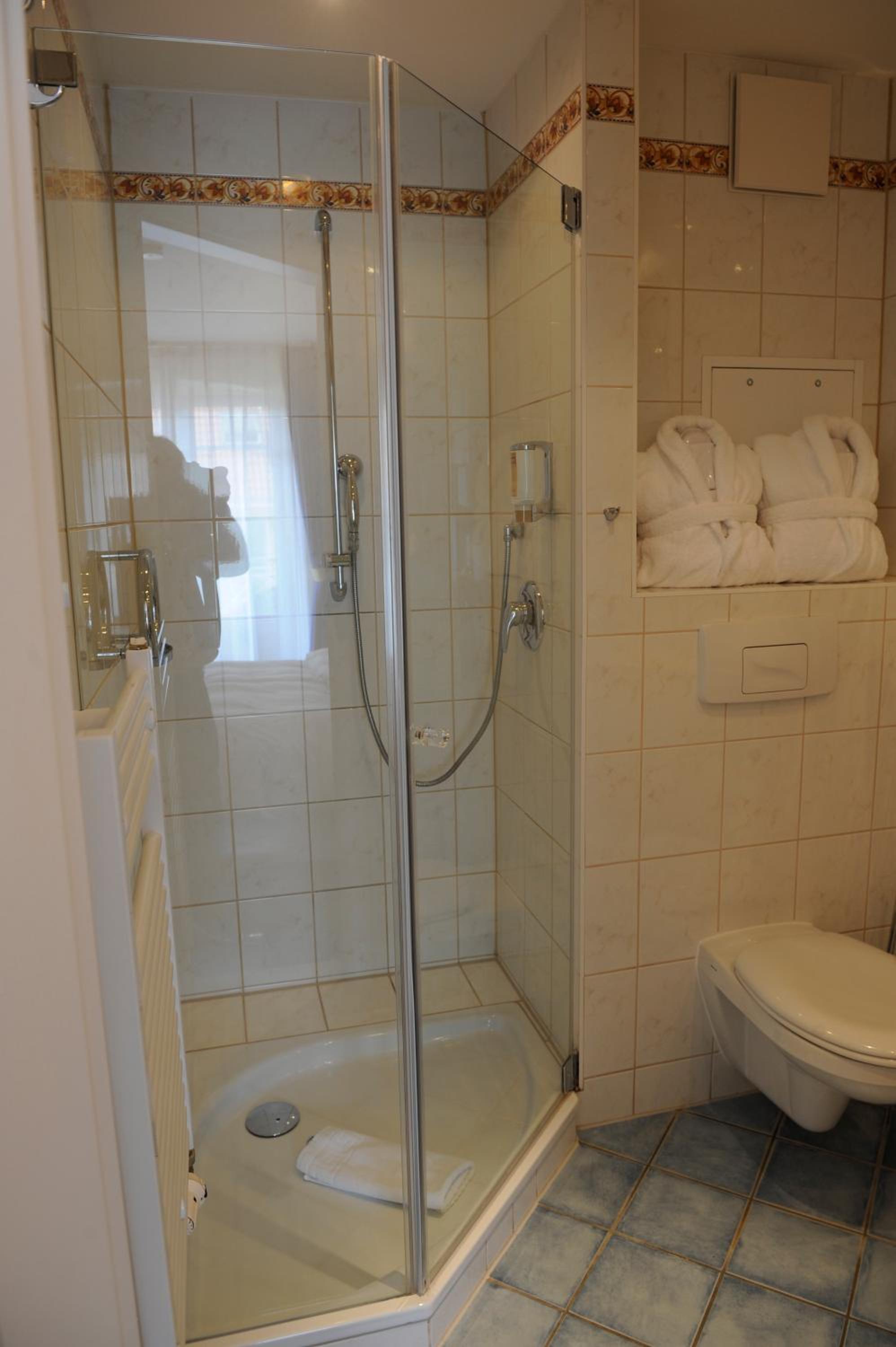 Large Double Room