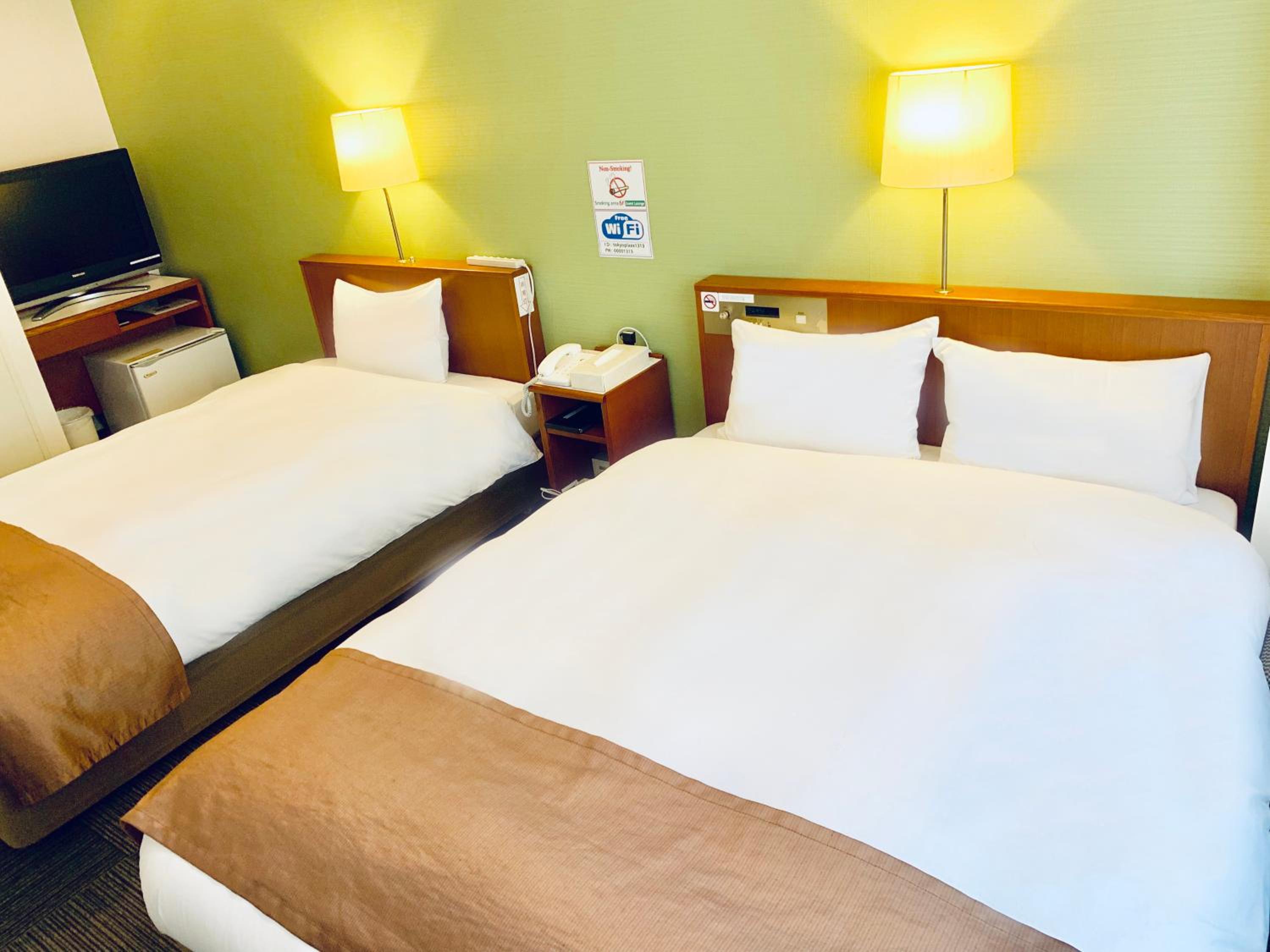 Twin Room Type B - Late Check In(22:00～） photo 1