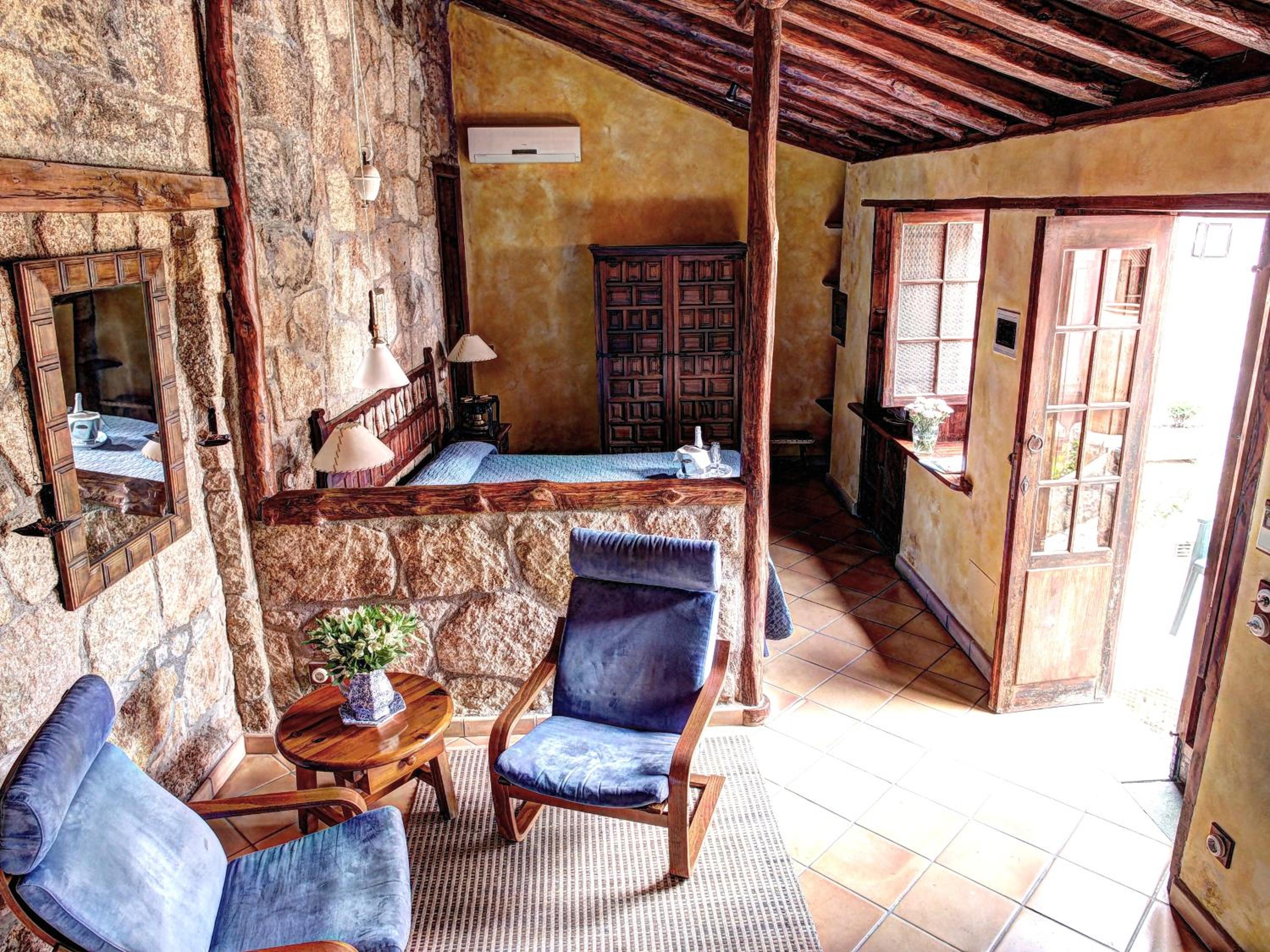 Habitación Doble o con Dos Camas