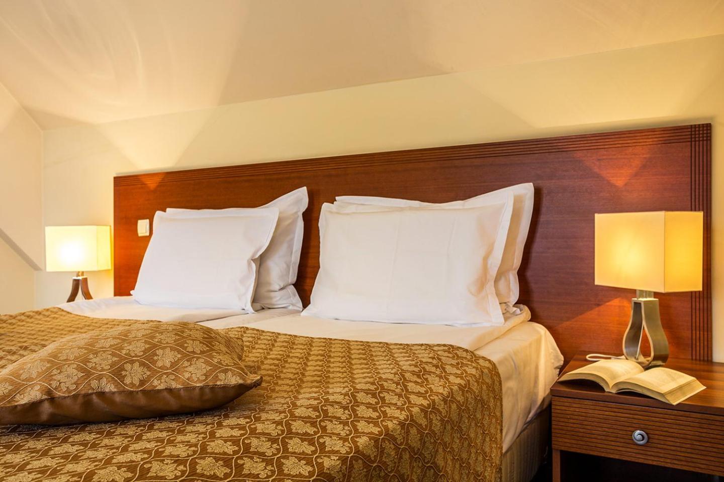 Double Room - Photo 12