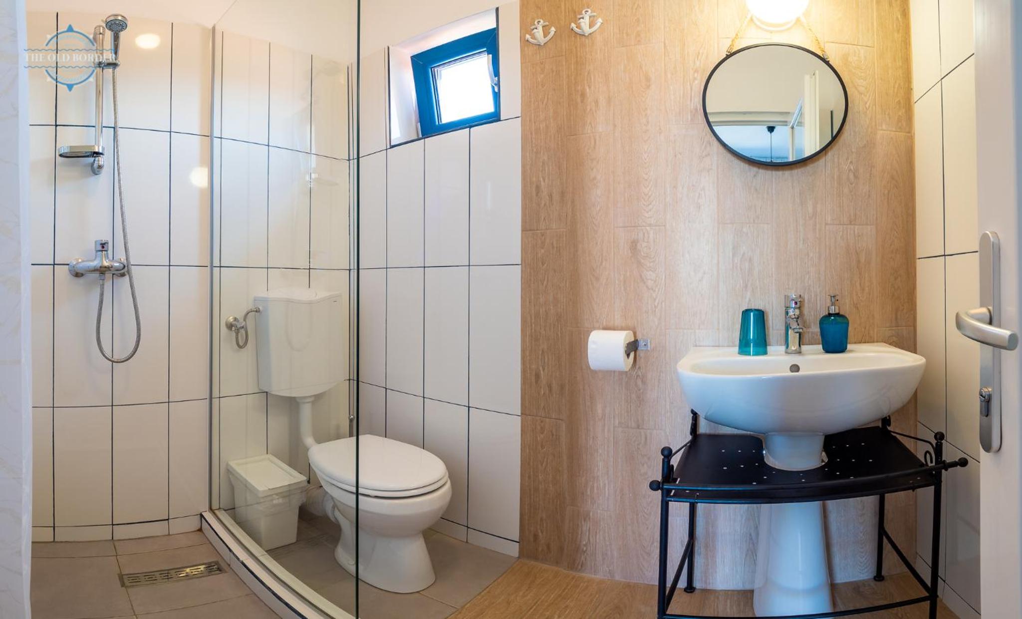 Double Room with Sea View - Photo 2