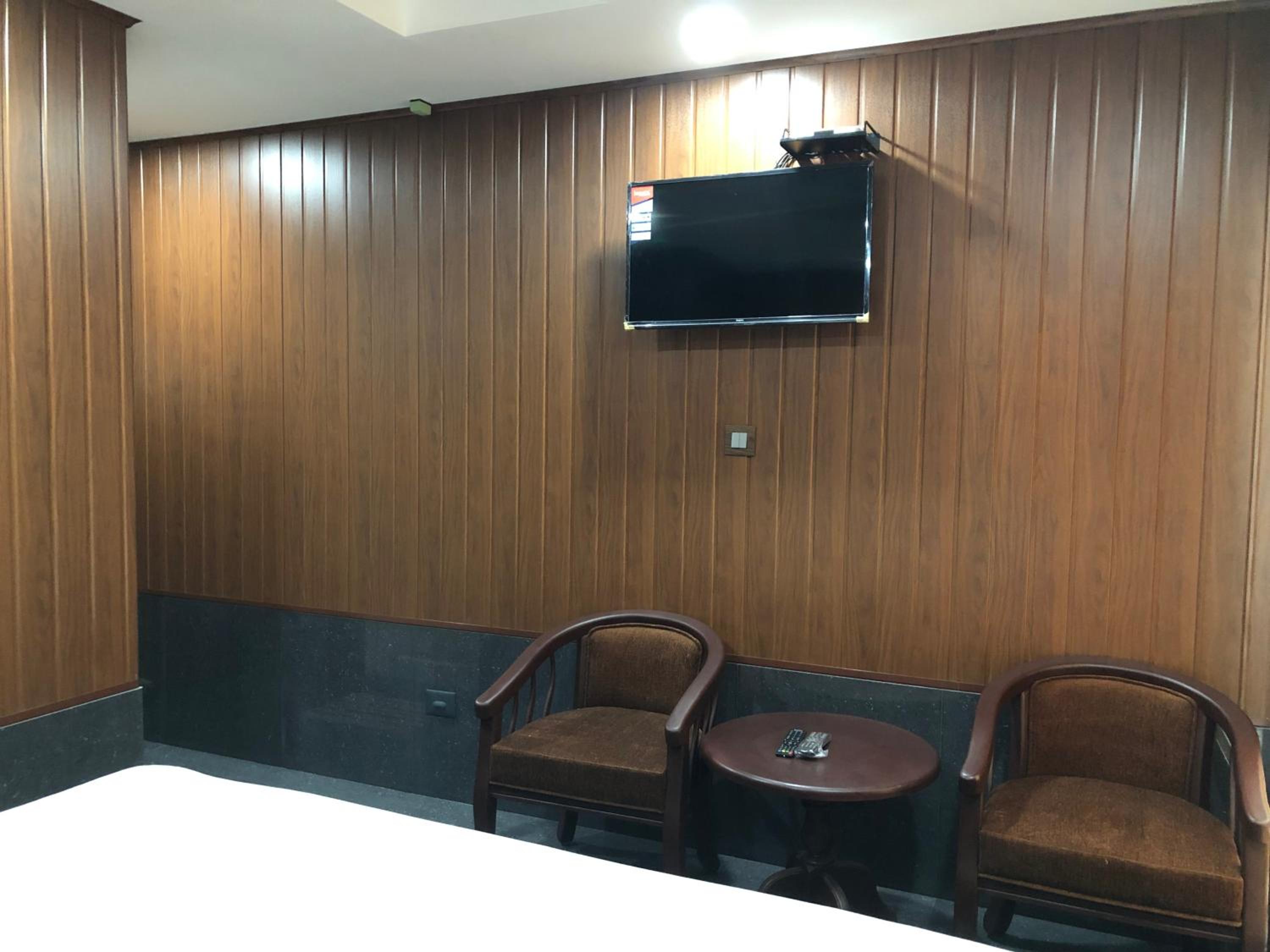 Standard Double Room with Fan photo 3
