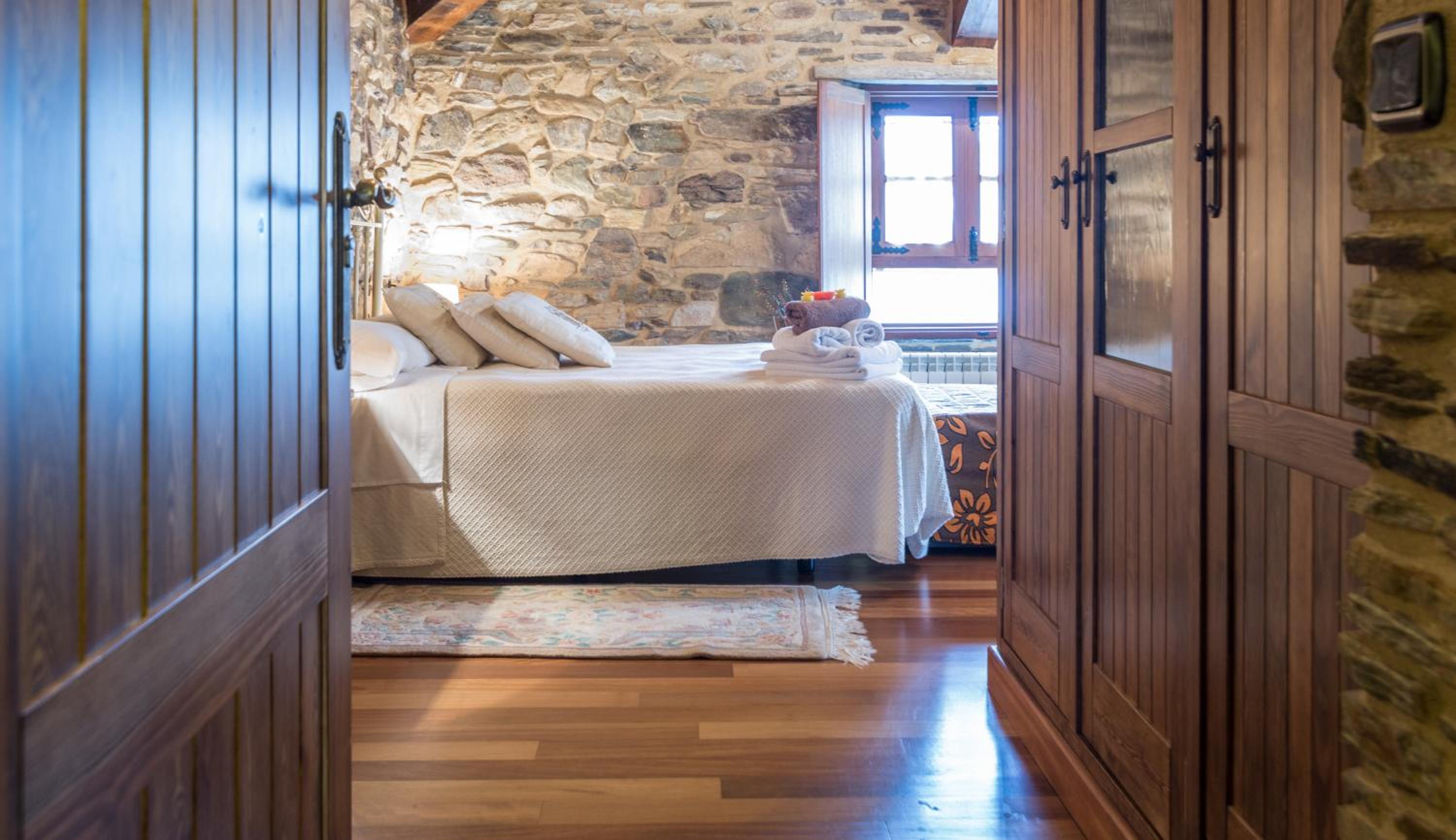 Habitación Doble con Vista a la Montaña