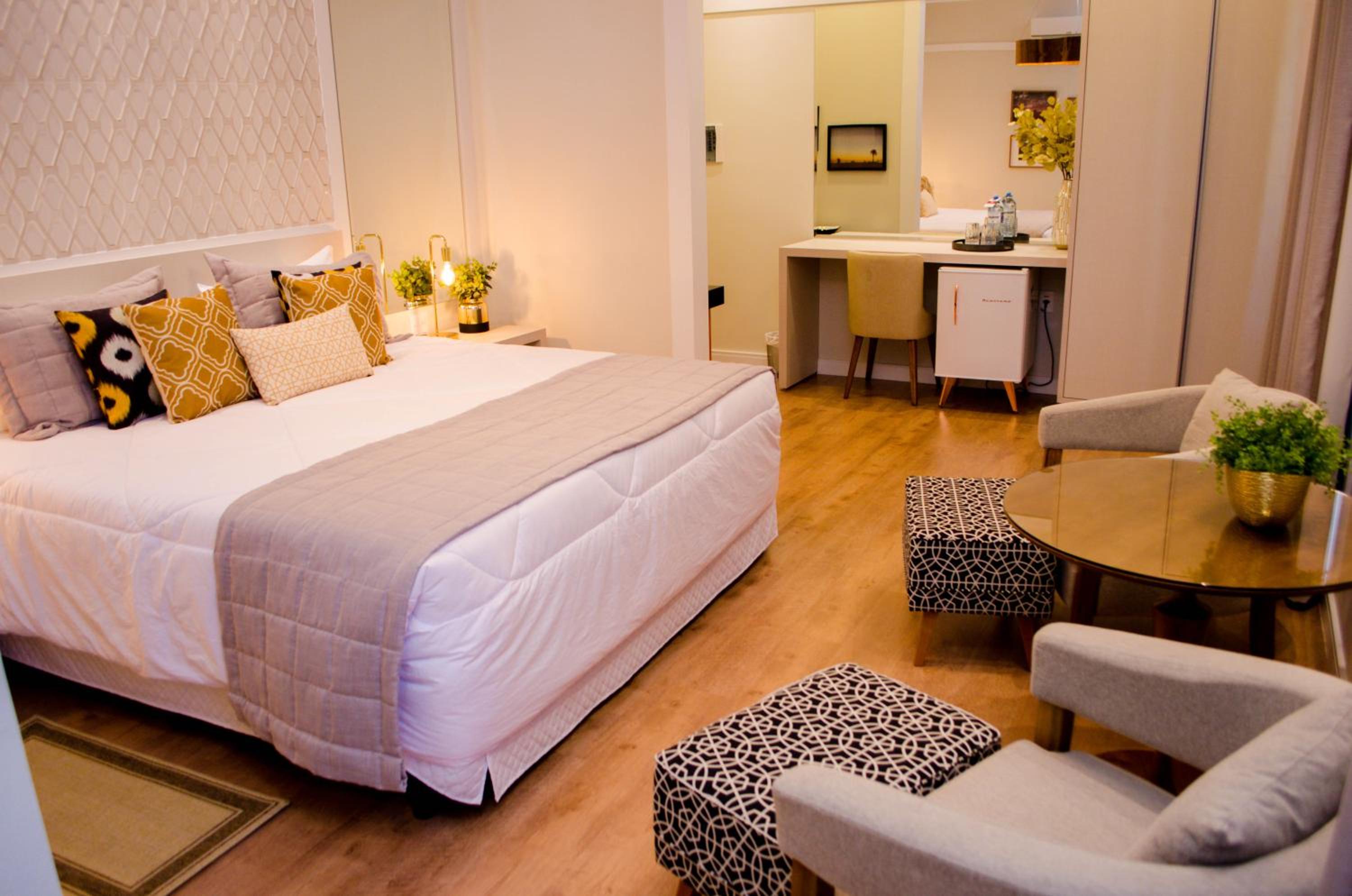Suite photo 1