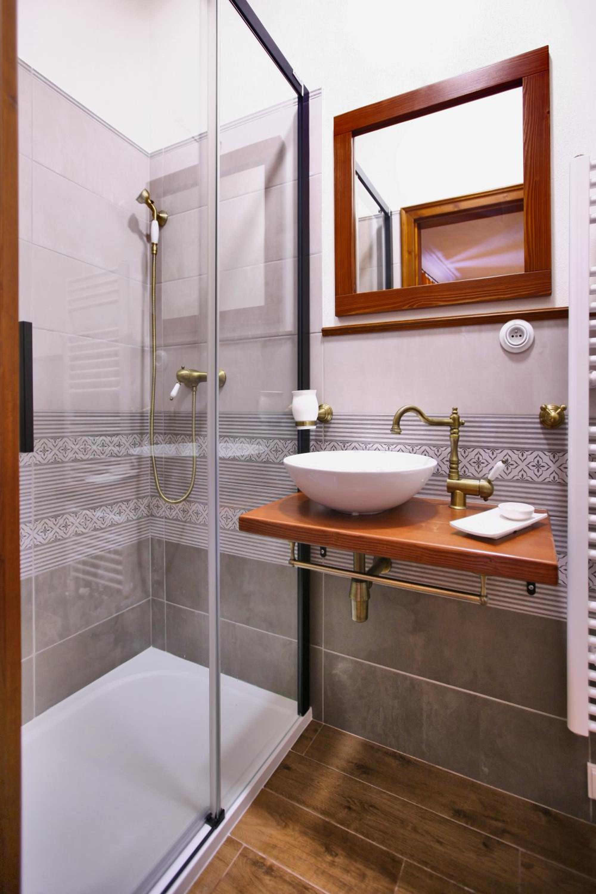 Double or Twin Room photo 3