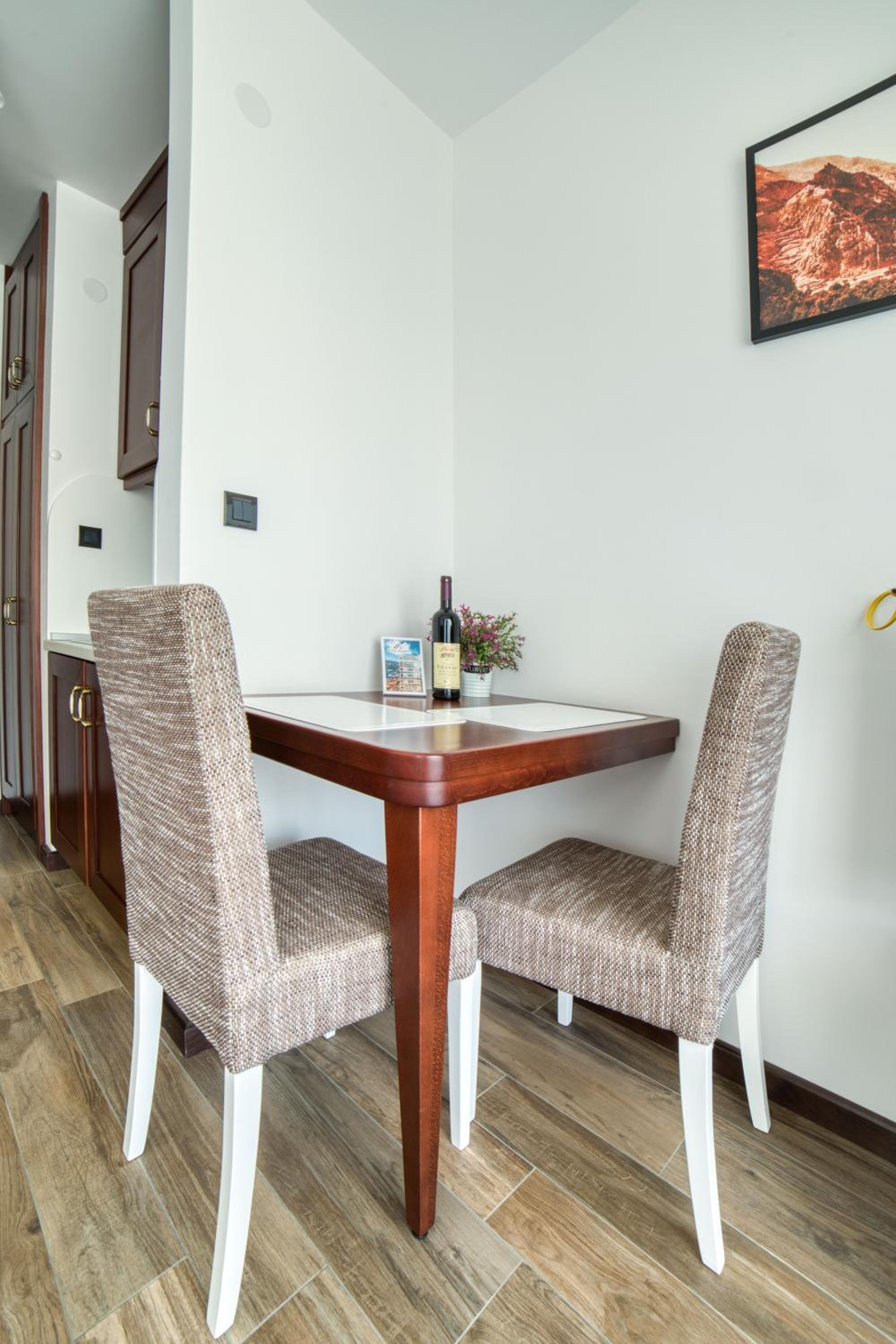 Studio Apartment with Sea View - Photo 12