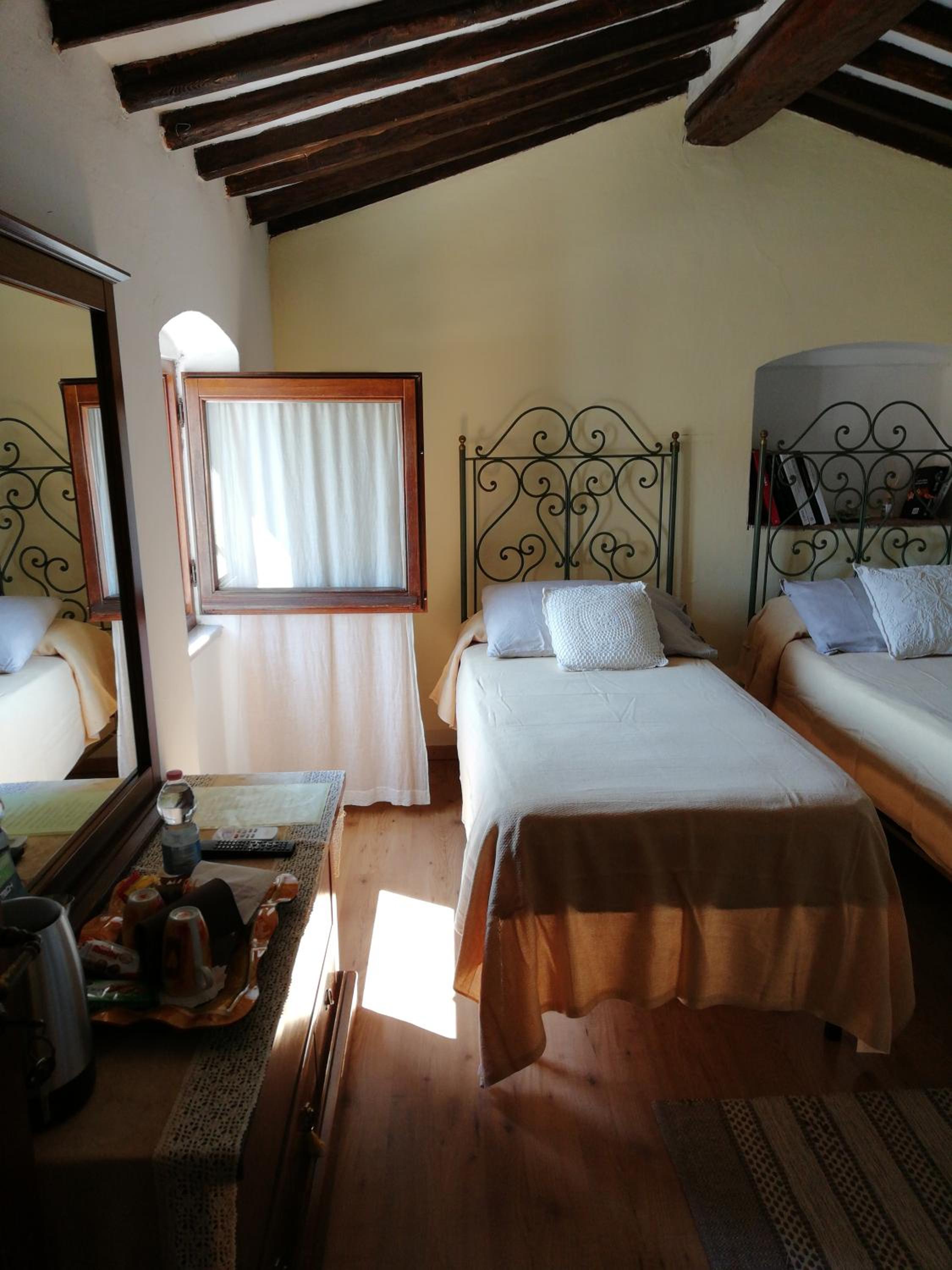 Double or Twin Room - Photo 24
