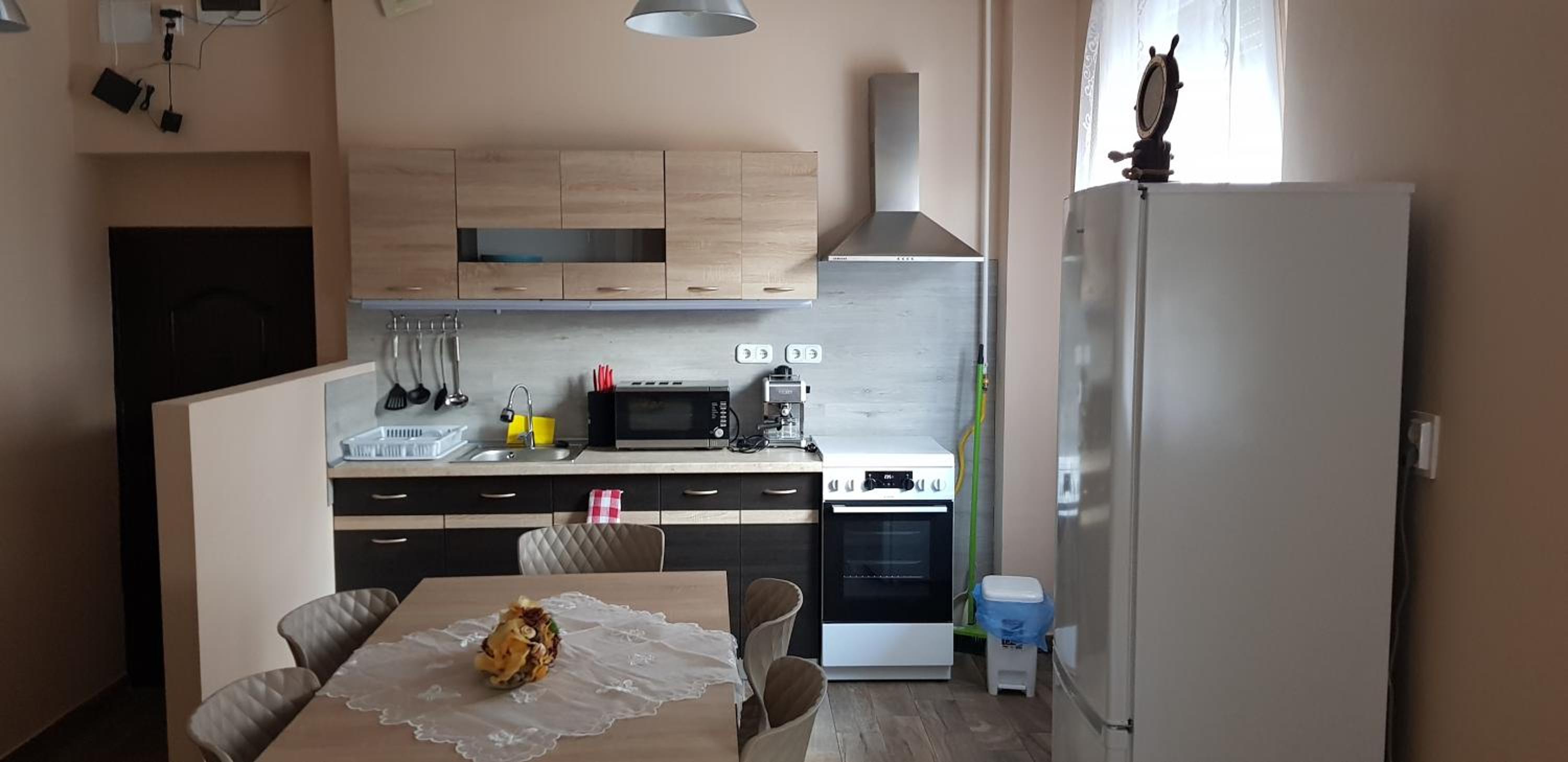Two-Bedroom Apartment - Photo 12