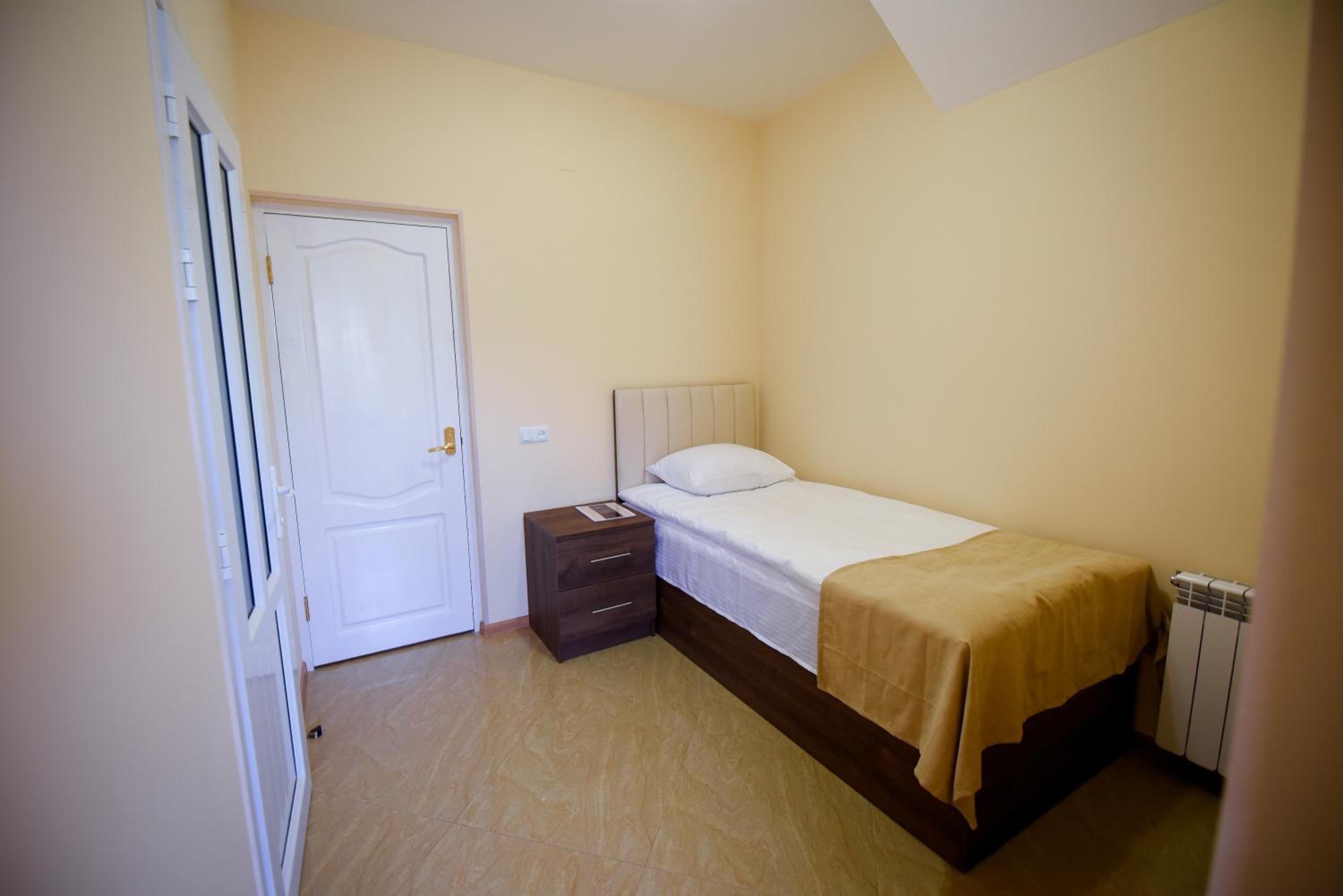 Single Room with Balcony photo 3