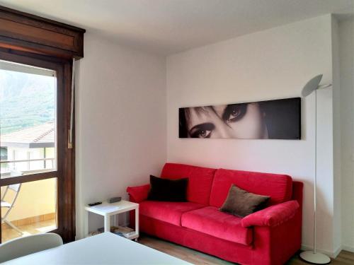 Apartment with Lake View