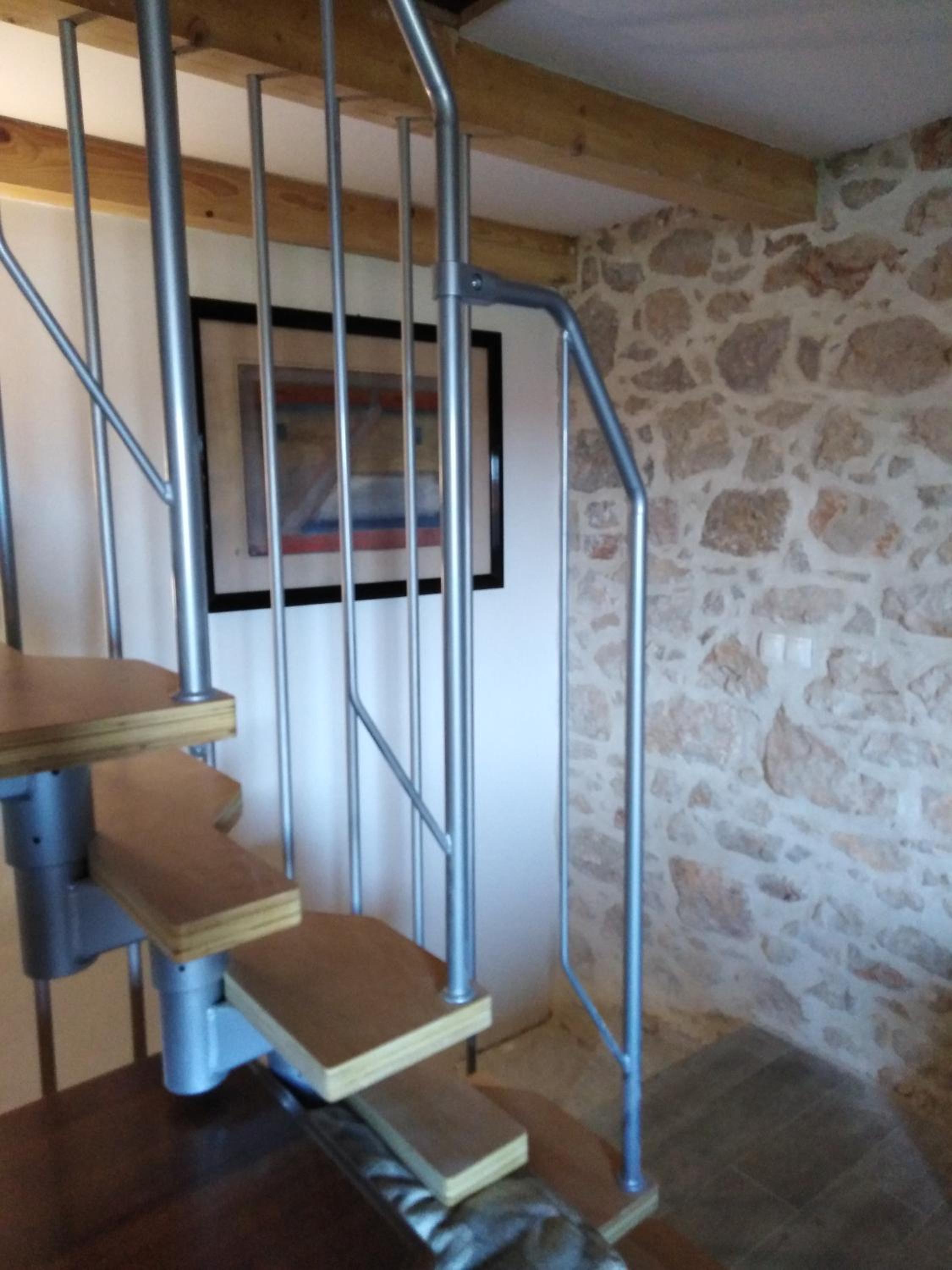 Studio Apartment - Photo 28